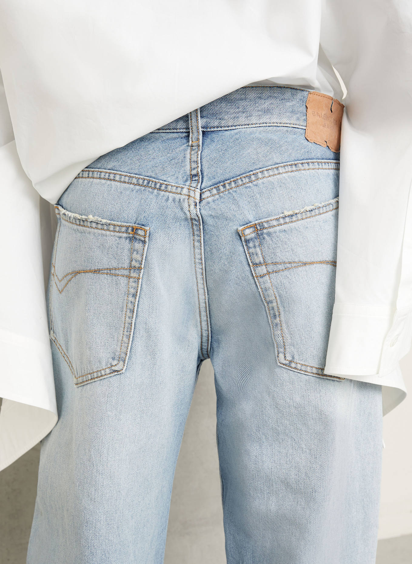 BALENCIAGA Wide Leg Jeans: 4200 LIGHT BLUE