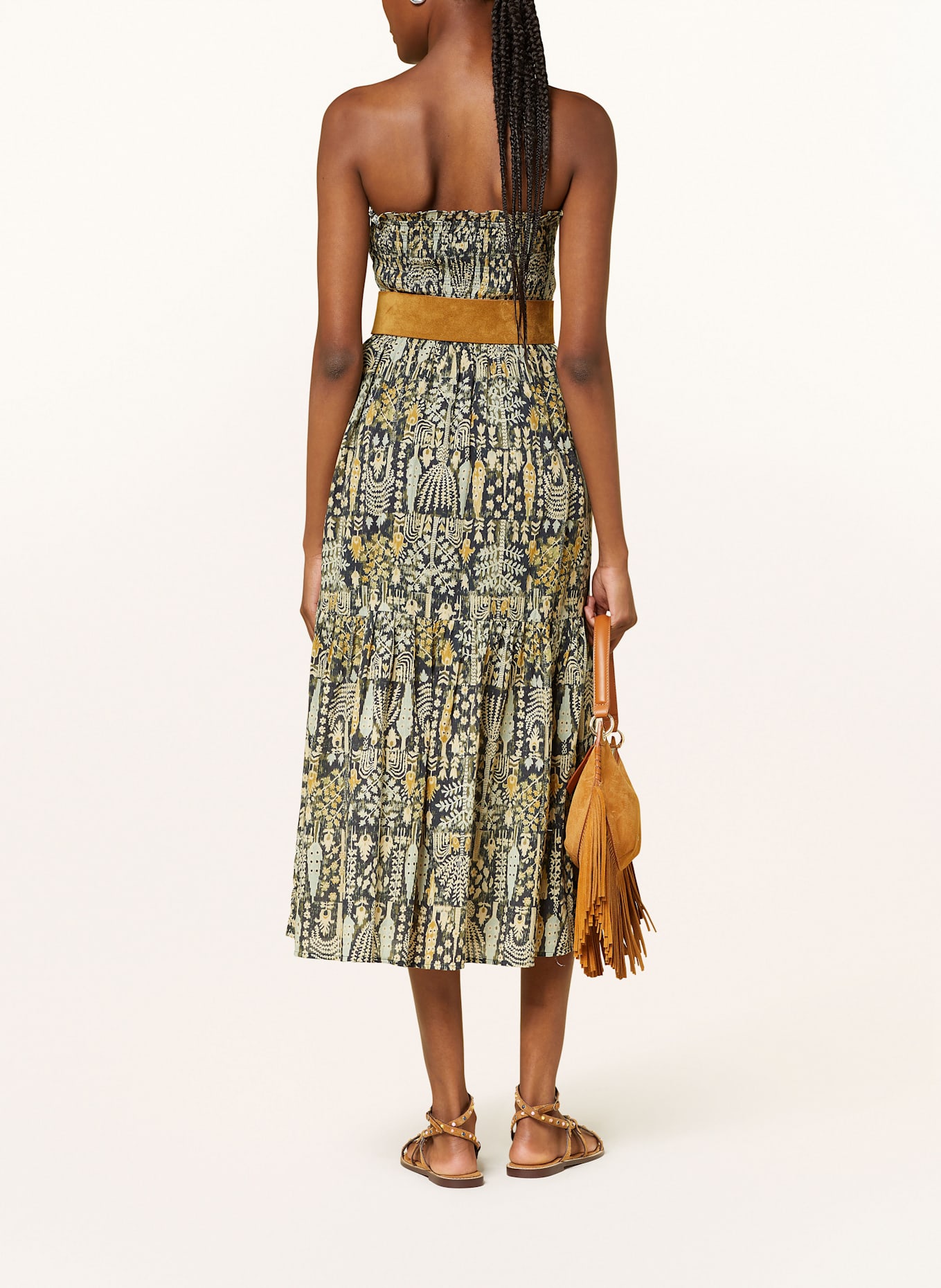 ba&sh Off-Shoulder šaty PIALA: KHAKI / TMAVĚ MODRÁ / TMAVĚ ŽLUTÁ