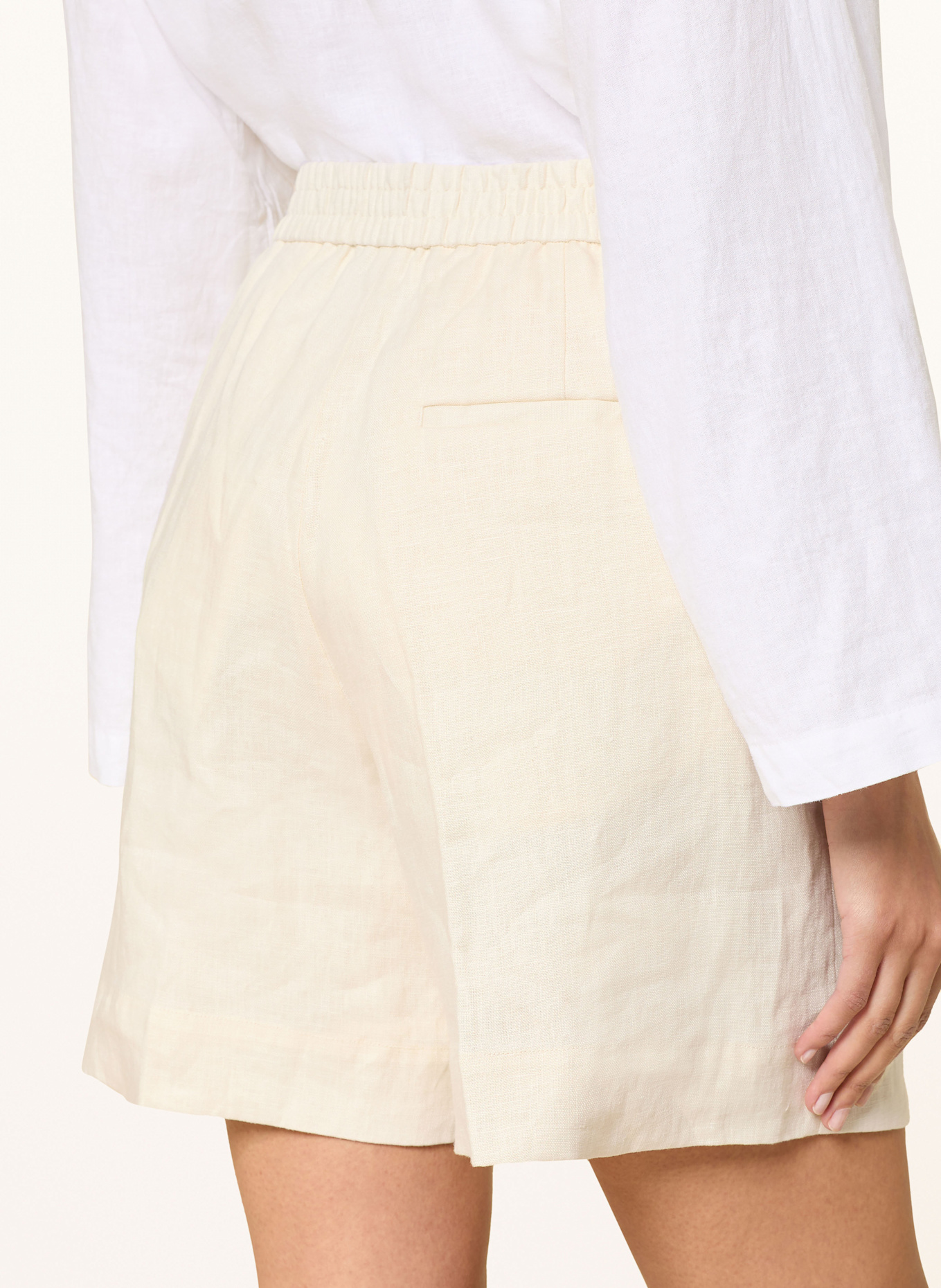 COS Leinenshorts: HELLGELB