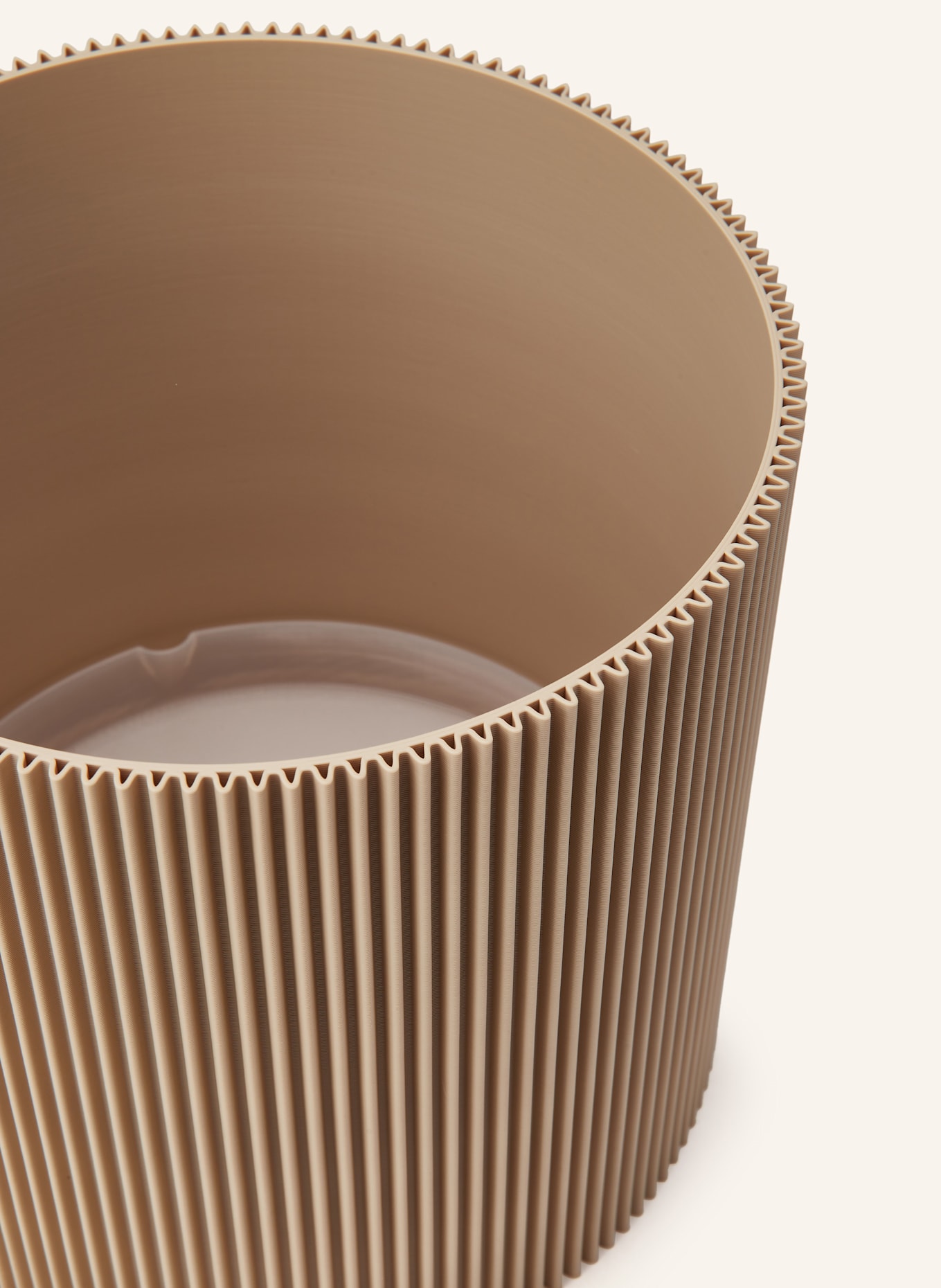 dennismaass Květináč GERADE MEDIUM: ŽLUTÁ