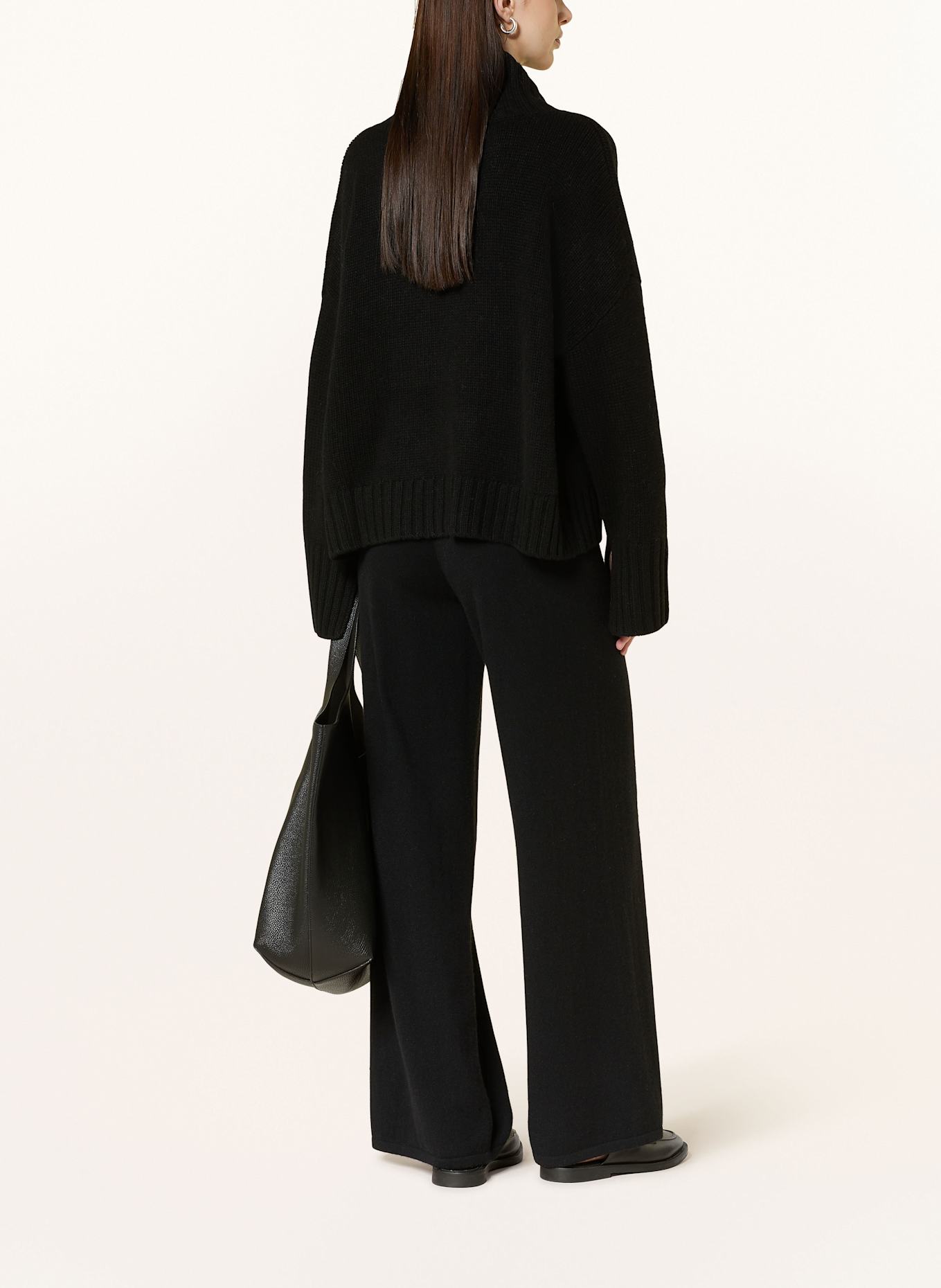 SOFT GOAT Cashmere-Pullover: SCHWARZ