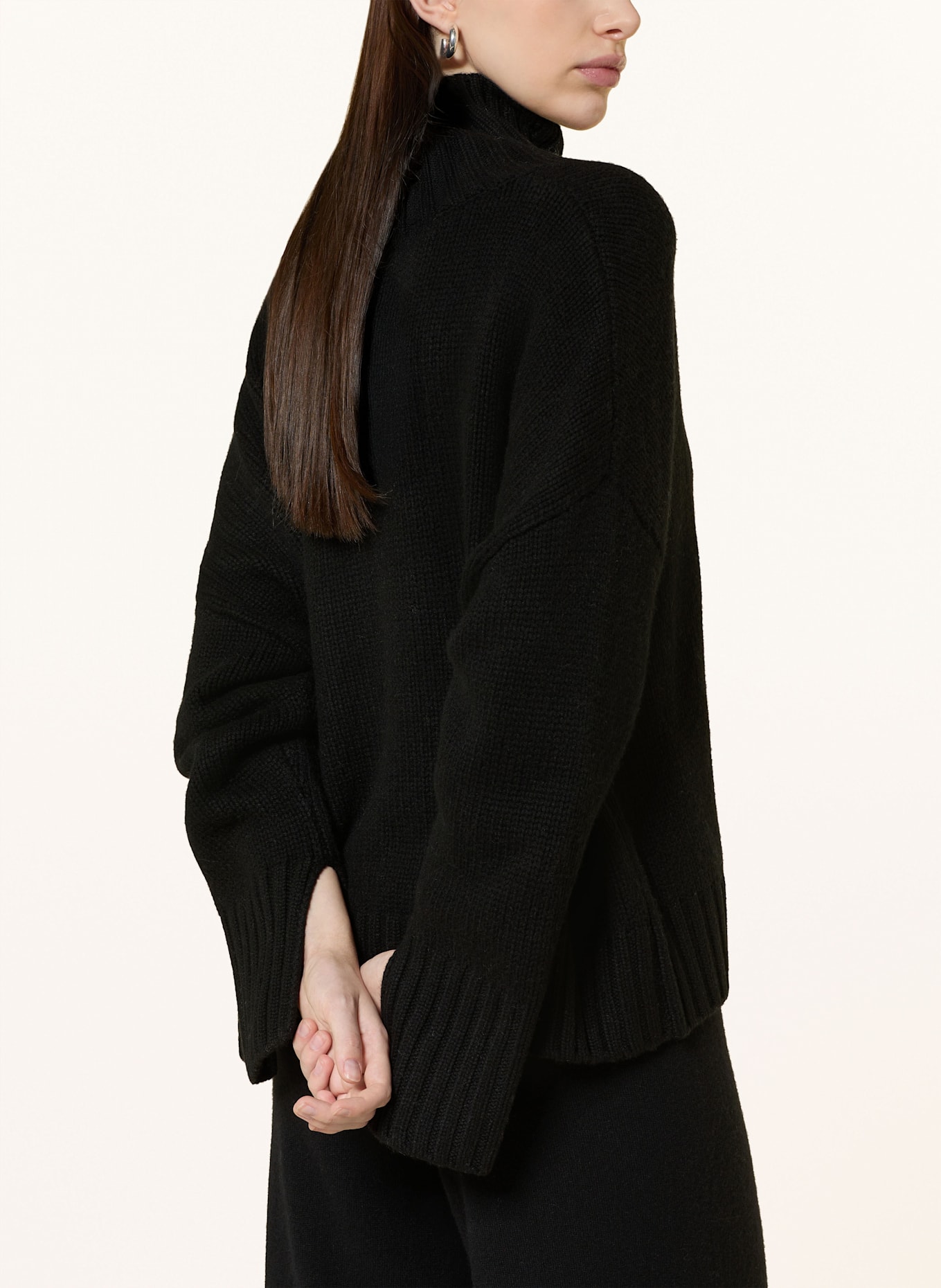 SOFT GOAT Cashmere-Pullover: SCHWARZ