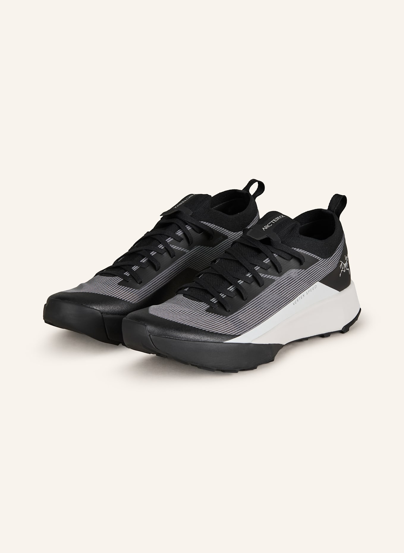 ARC'TERYX Trailrunning-Schuhe VERTEX SPEED LOW: SCHWARZ/ WEISS