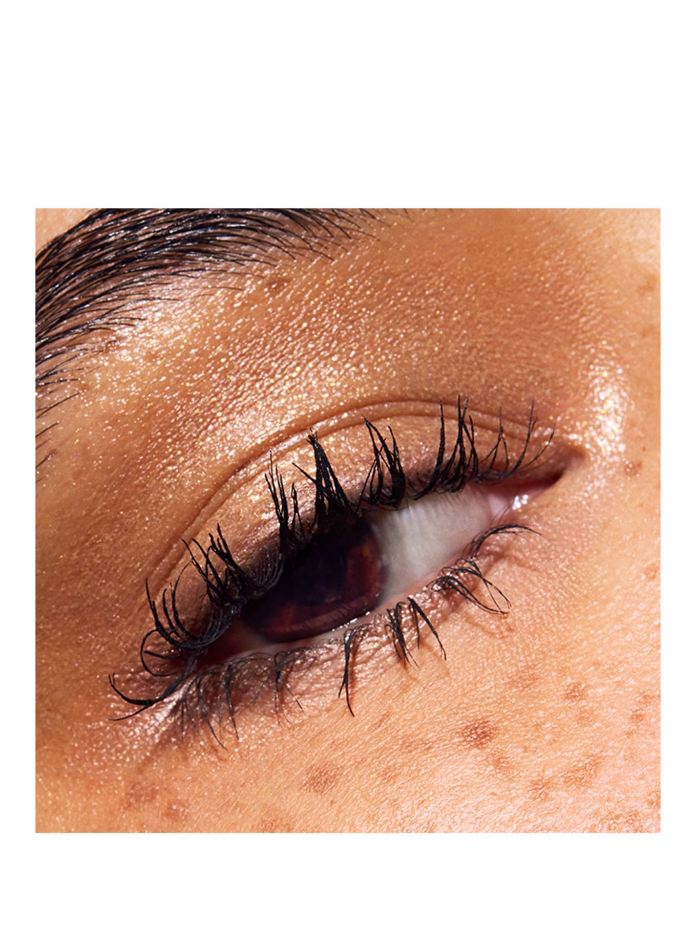 M.A.C DAZZLESHADOW EYESHADOW STICK: GOLD STUD