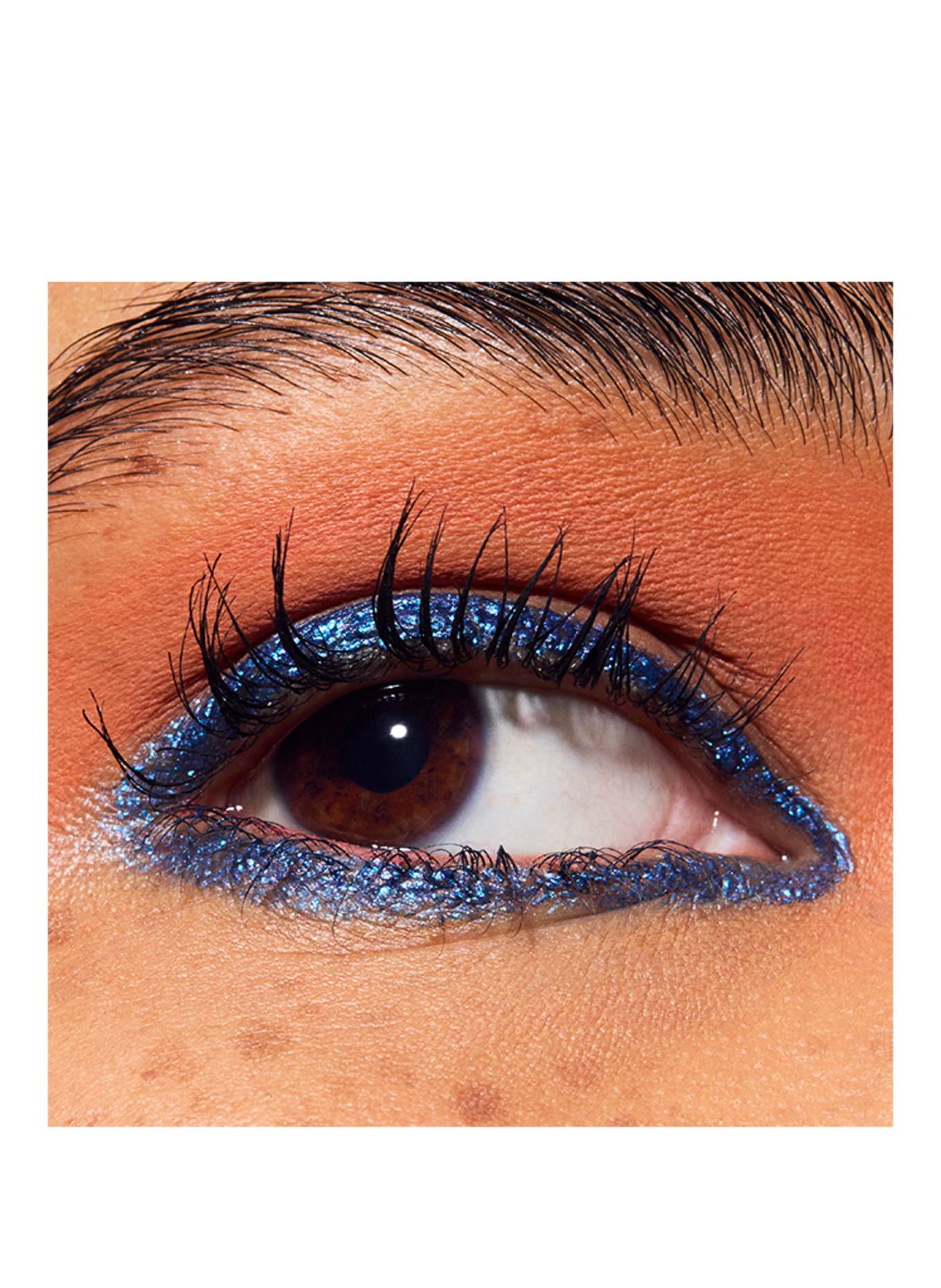 M.A.C DAZZLESHADOW EYESHADOW STICK: BEDAZZLED DENIM