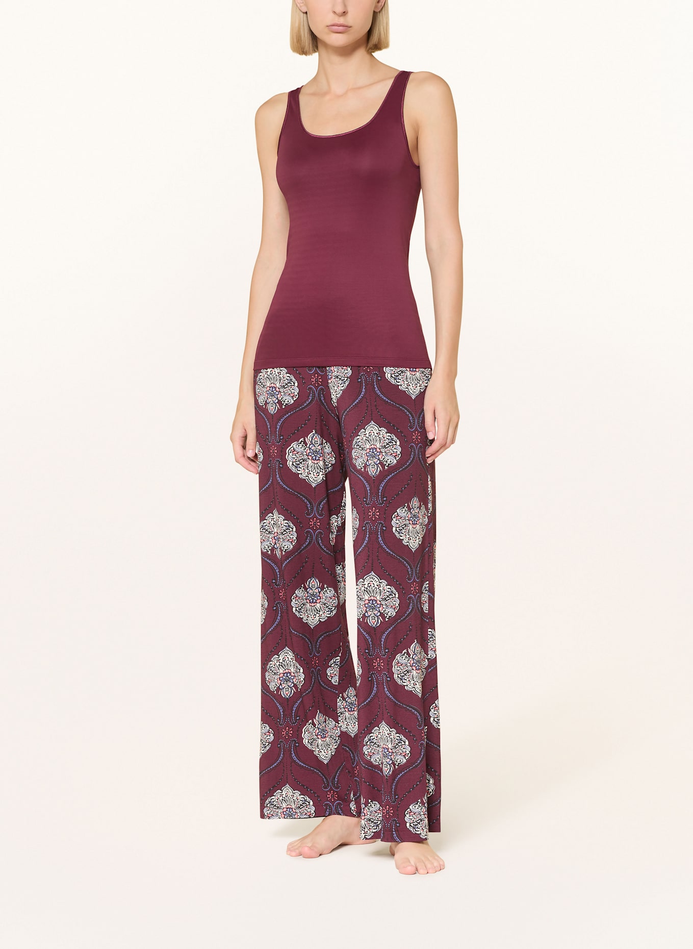 mey Top Serie EMOTION: DUNKELROT