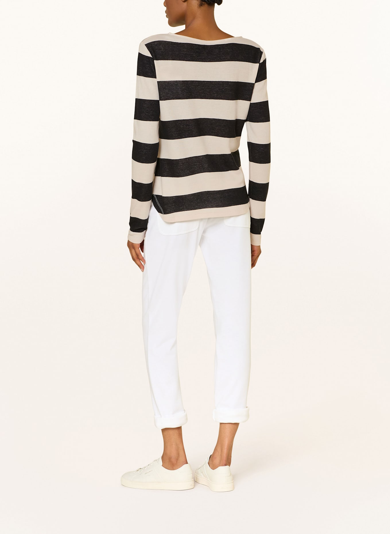 Juvia Pullover MARA: WEISS / SCHWARZ