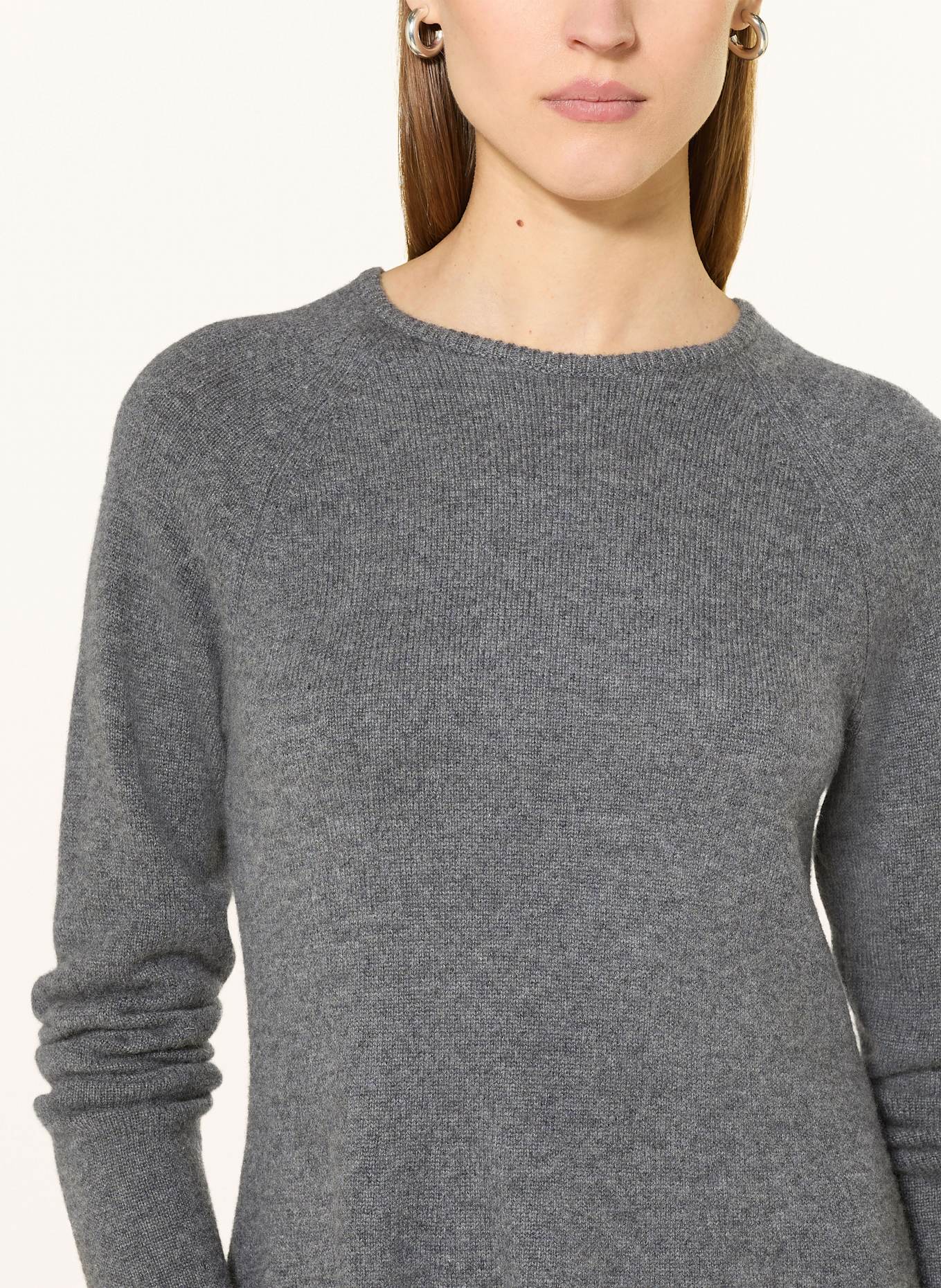 LISA YANG Strickkleid aus Cashmere: GRAU