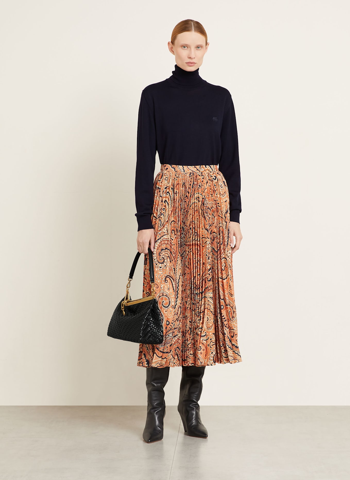 ETRO Handtasche MEDIUM: SCHWARZ