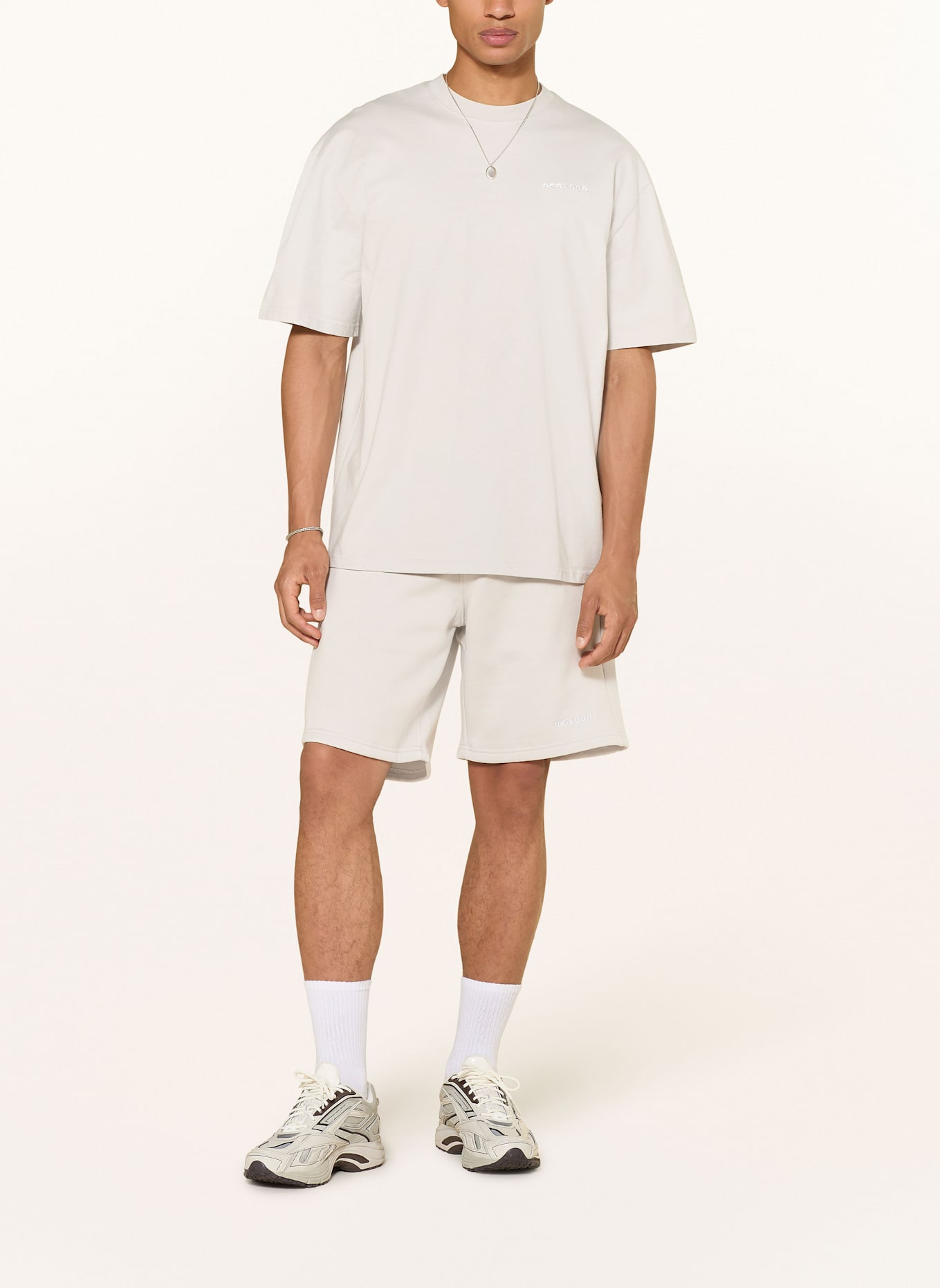 PEGADOR Oversized-Shirt: HELLGRAU