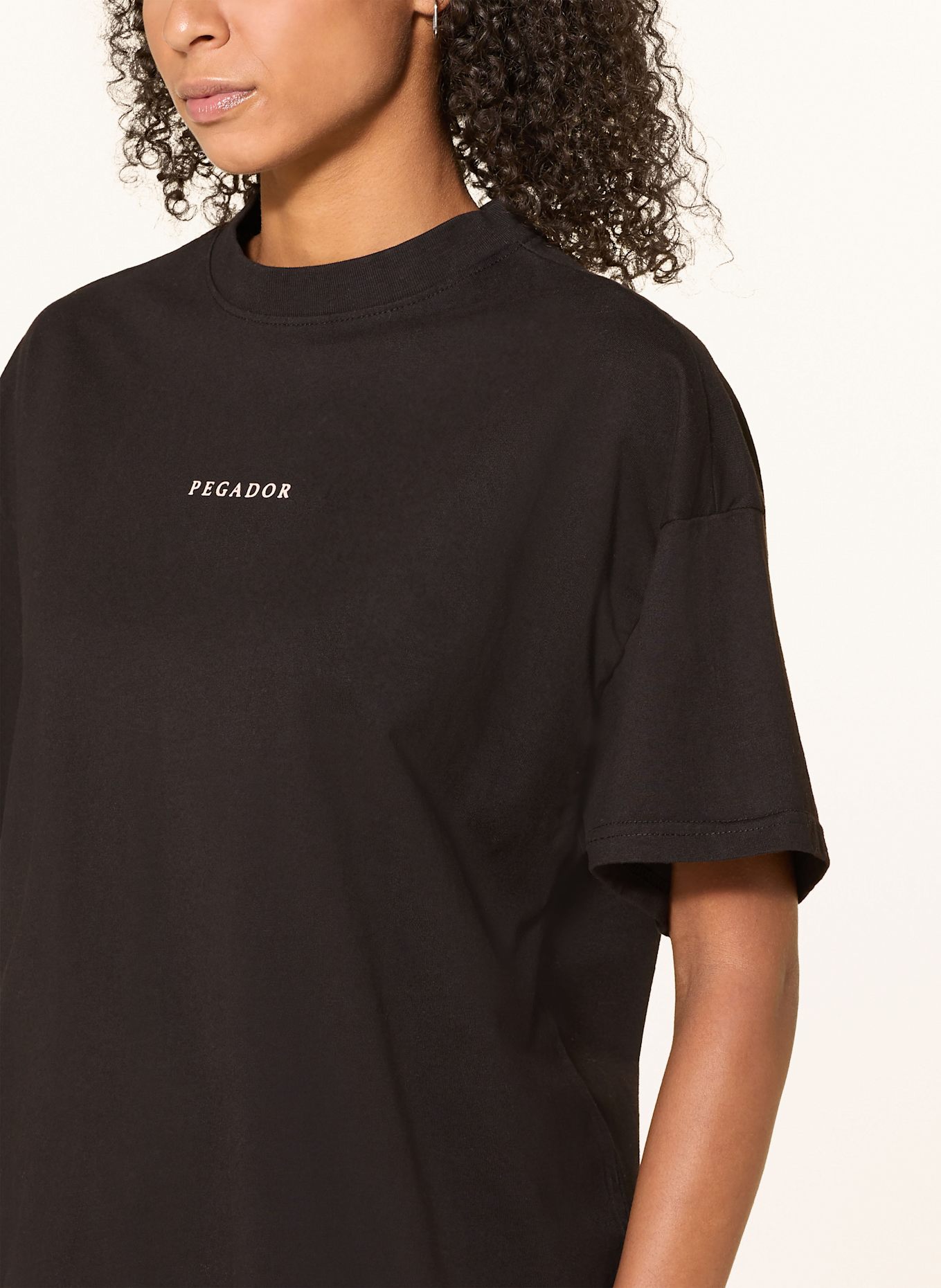 PEGADOR Oversized-Shirt TAPO: SCHWARZ