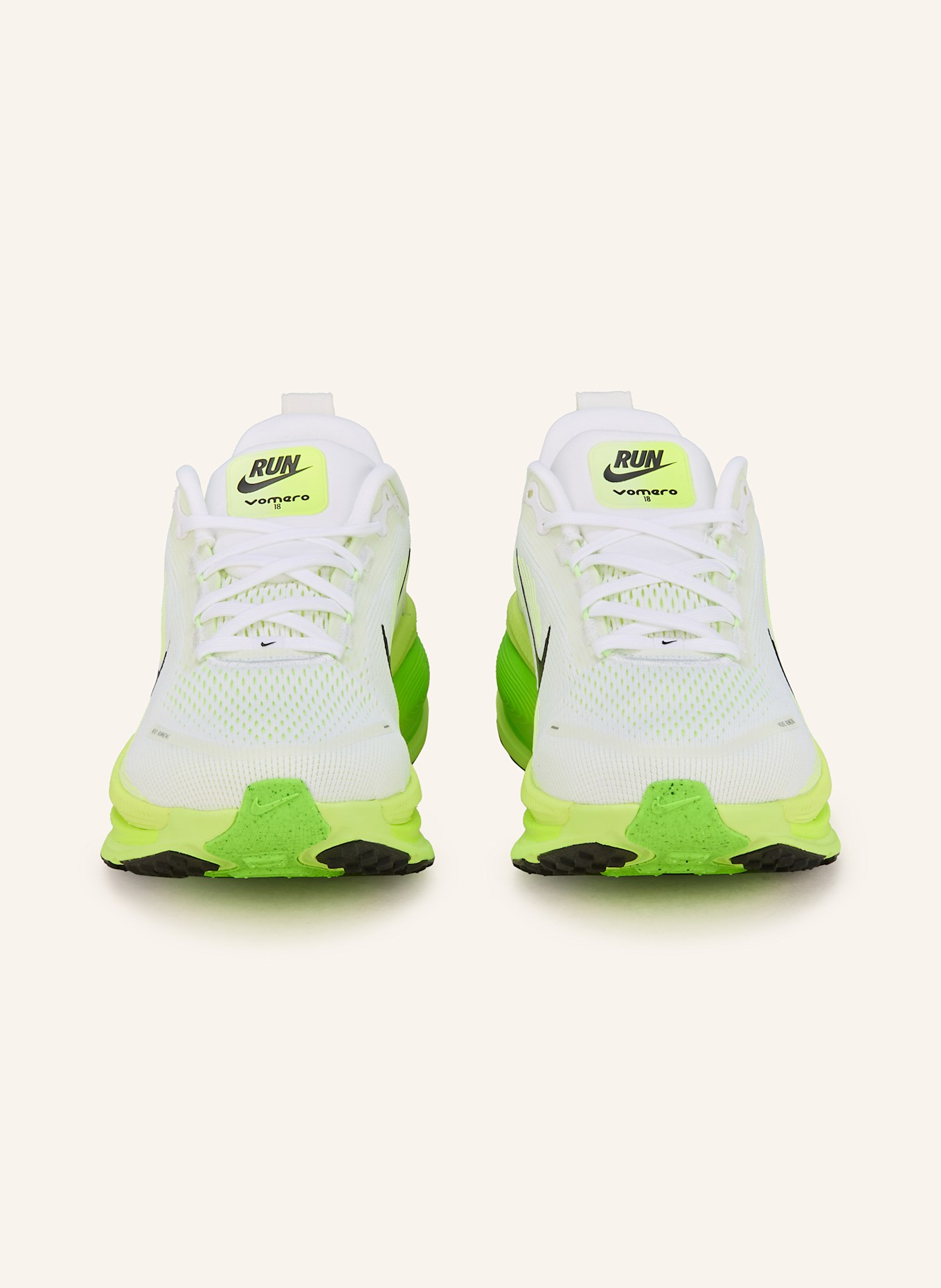 Nike Běžecké boty VOMERO 18: BÍLÁ/ NEONOVĚ ZELENÁ