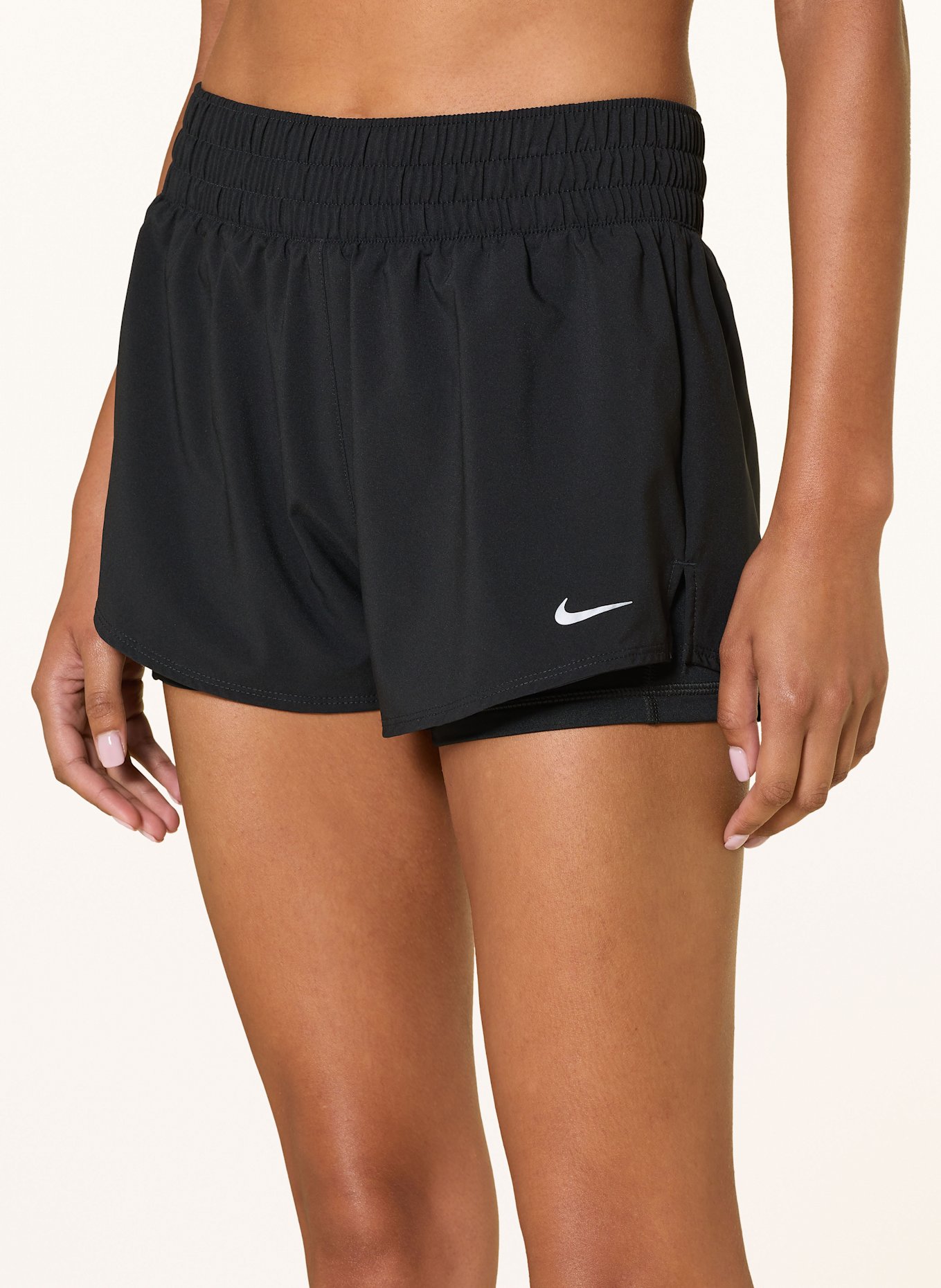 Nike 2-in-1-Trainingsshorts ONE DRI-FIT: SCHWARZ