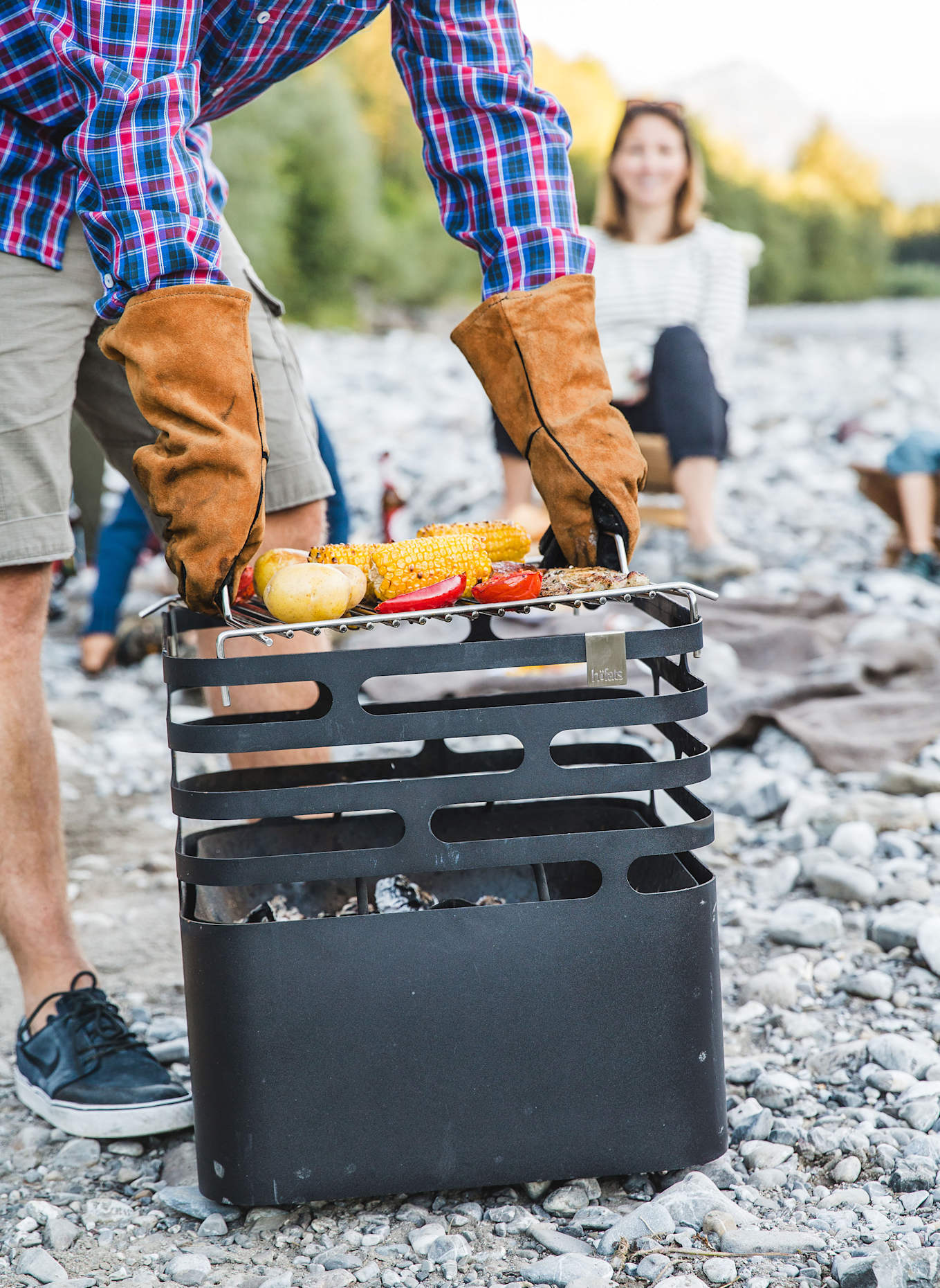 höfats barbecuehandschoenen: LICHTBRUIN / ZWART