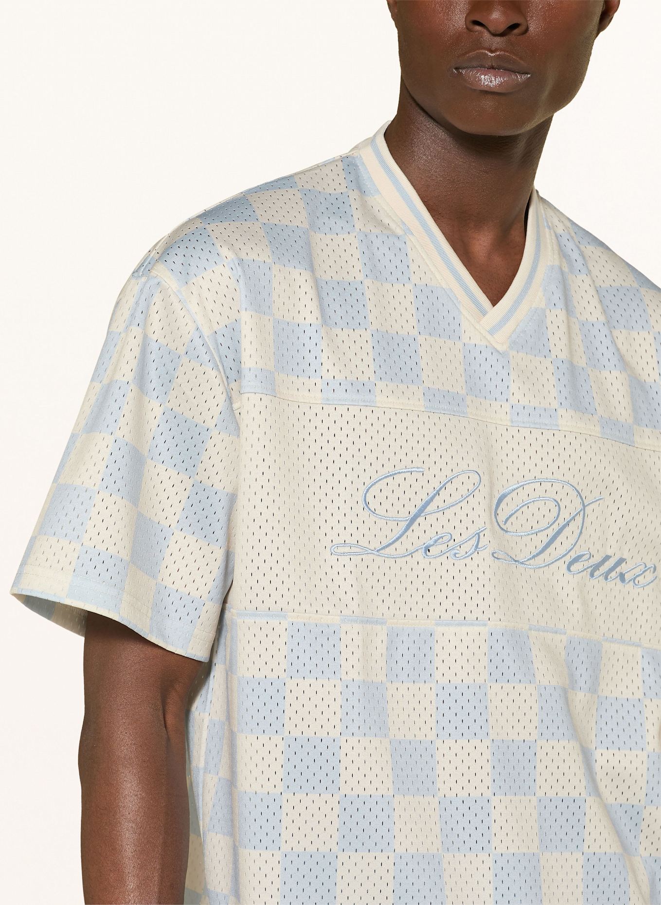 LES DEUX T-Shirt BRONSON aus Mesh: BEIGE / HELLBLAU