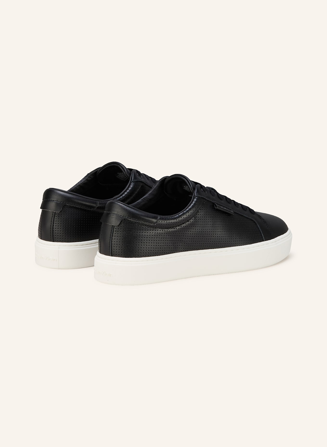 Calvin Klein Sneakersy: CZARNY