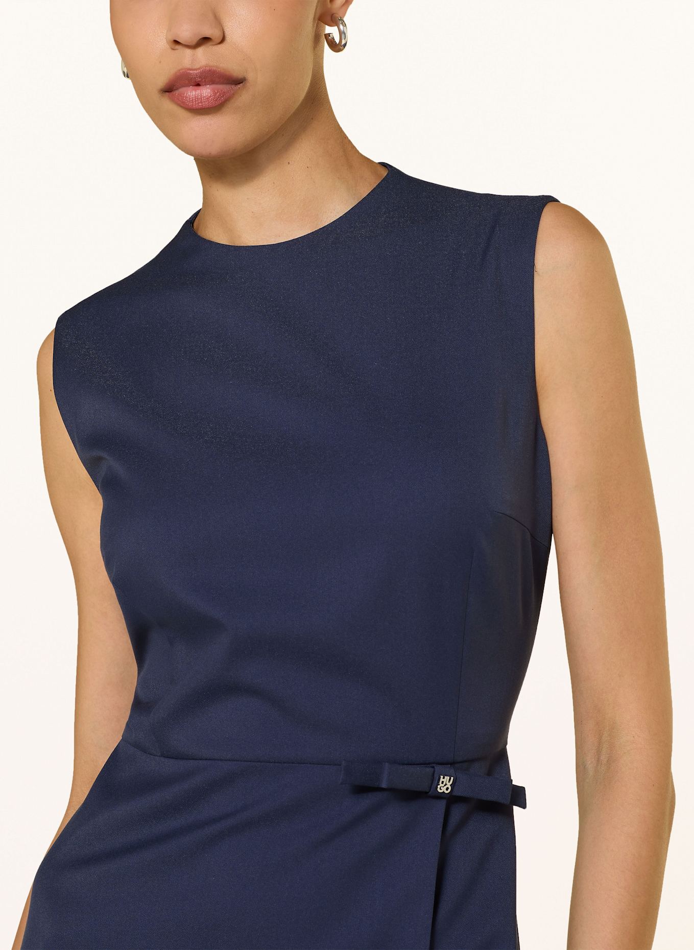 HUGO Kleid KANINE in Wickeloptik: DUNKELBLAU