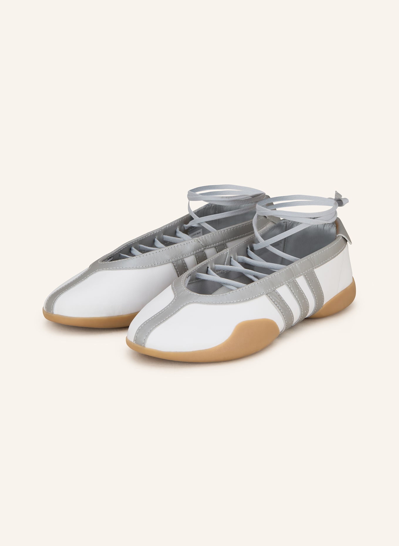 adidas Originals TAEKWONDO MEI SHOES: WEISS/ SILBER