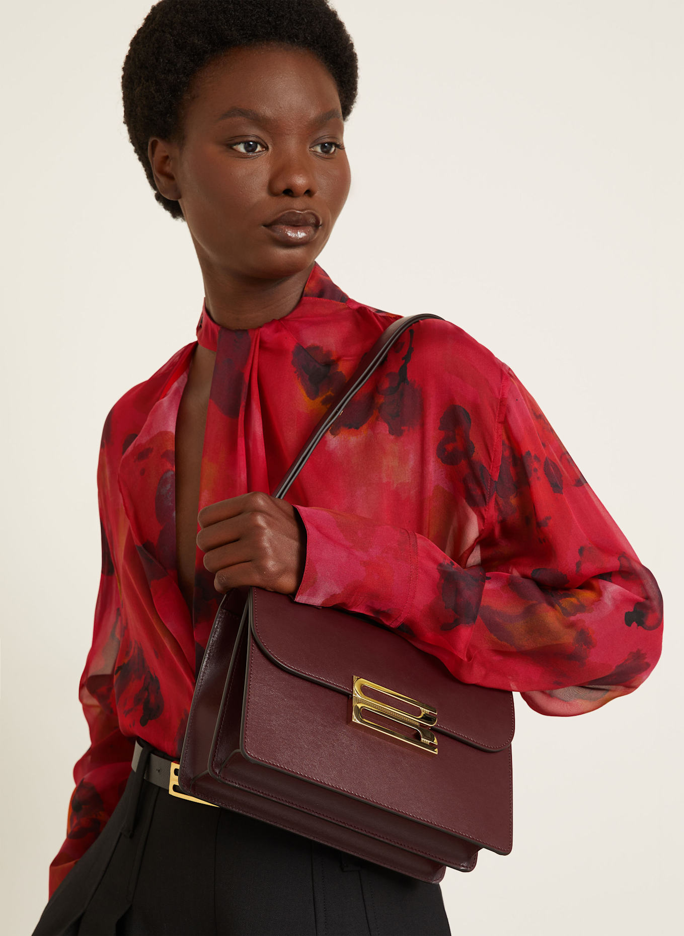 VICTORIA BECKHAM Umhängetasche DORIAN: DUNKELROT