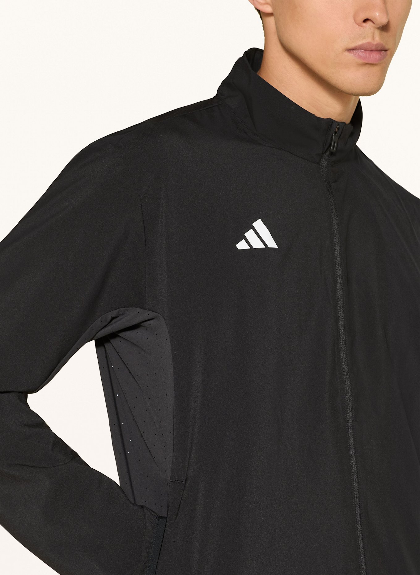 adidas Laufjacke ADIZERO ESSENTIALS RUNNING: SCHWARZ