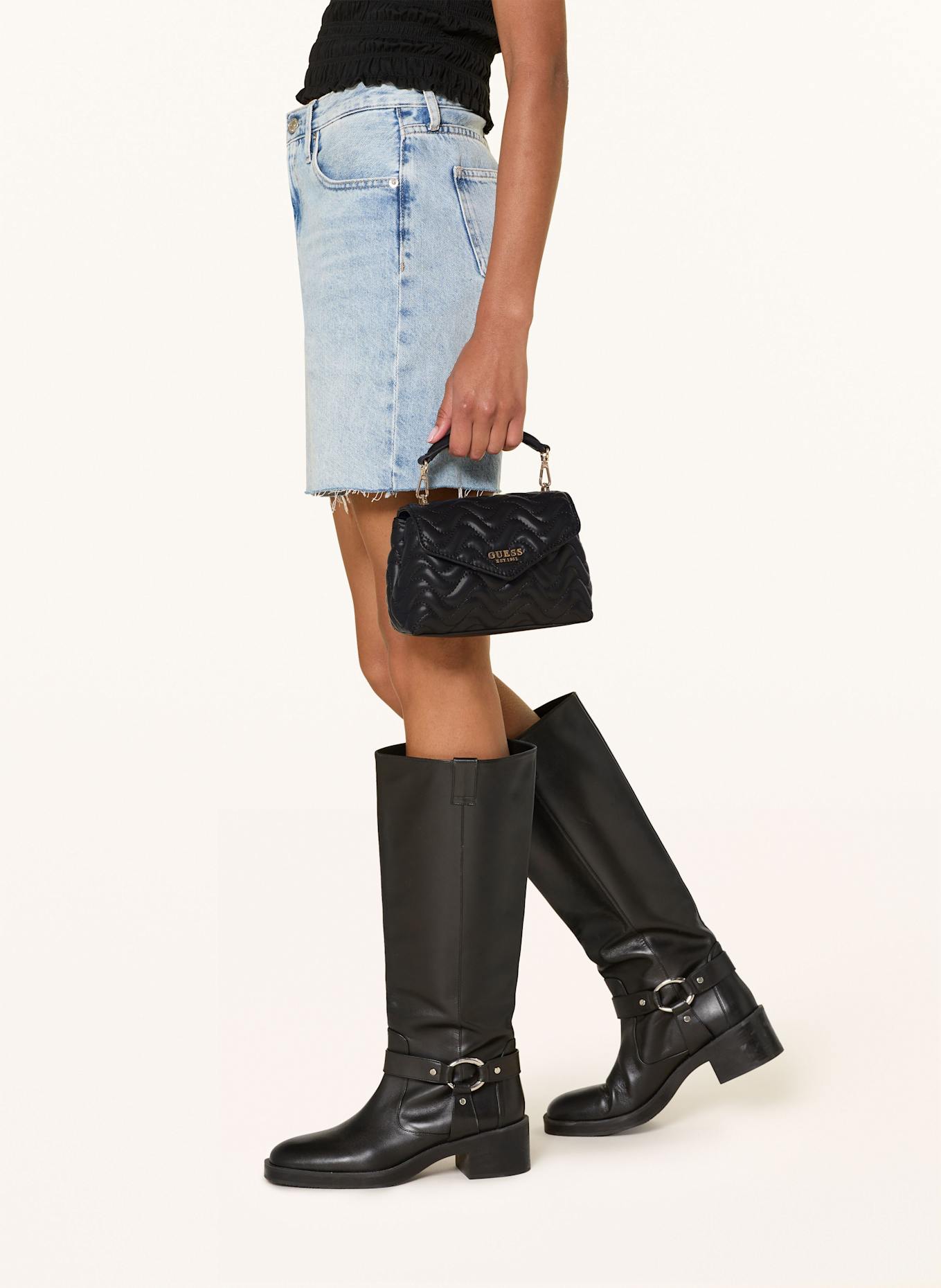 GUESS Umhängetasche MELISANDRA: SCHWARZ