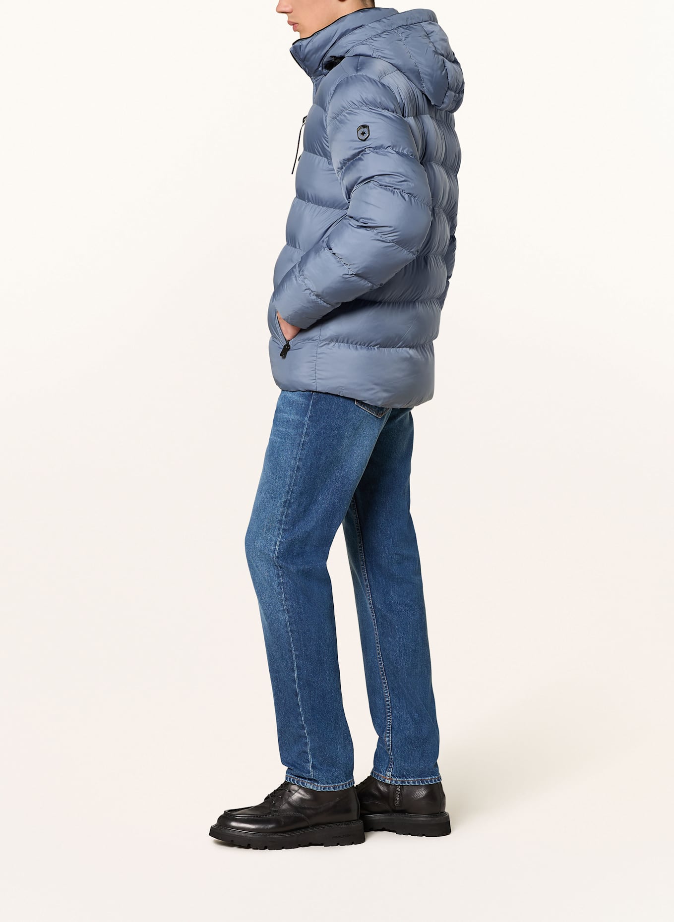 WELLENSTEYN Steppjacke BLACKBIRD mit DUPONT™ SORONA®-Isolierung und abnehmbarer Kapuze: BLAUGRAU