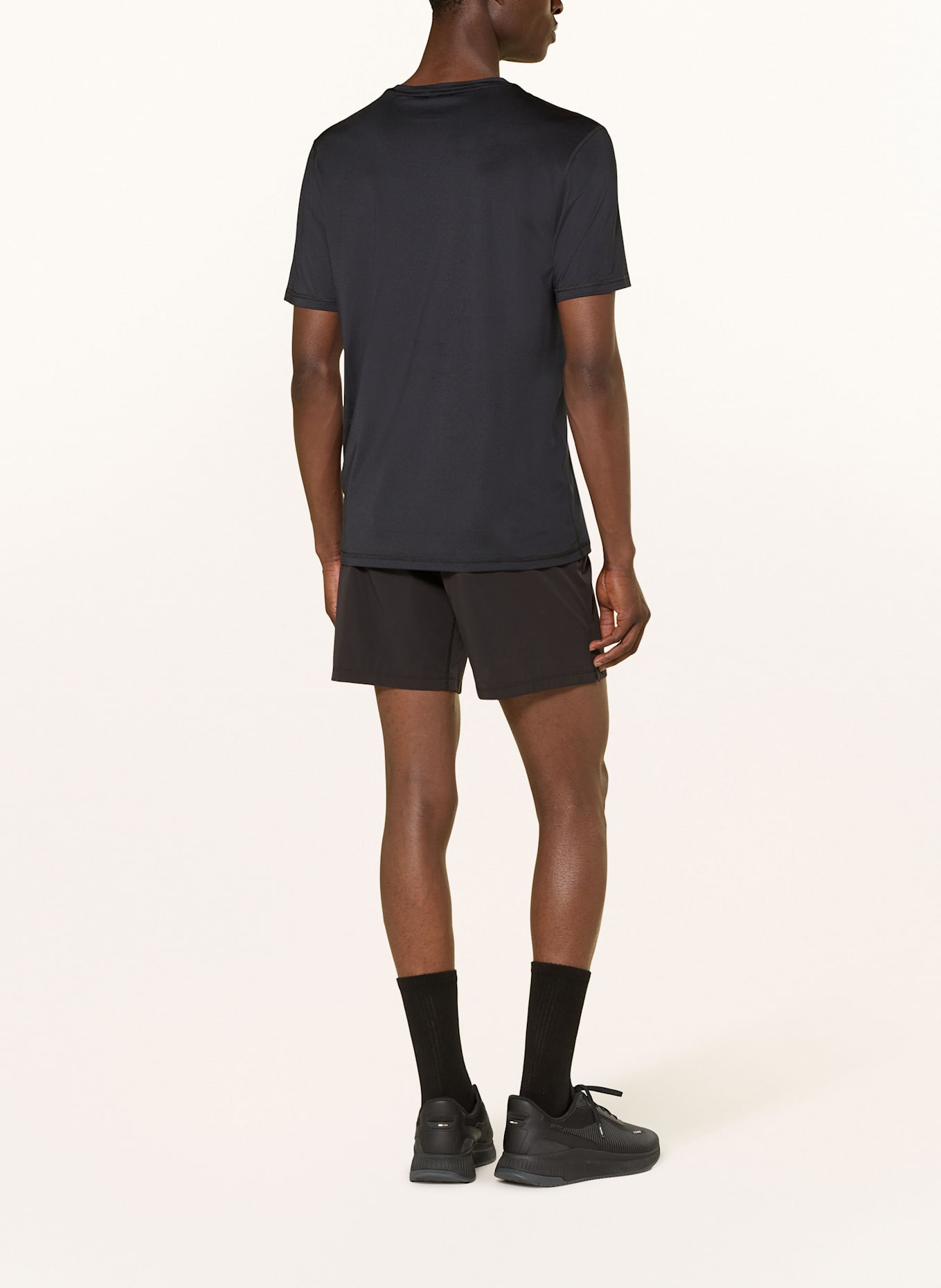 BOSS Trainingsshorts ACTIVEMOVE2: SCHWARZ