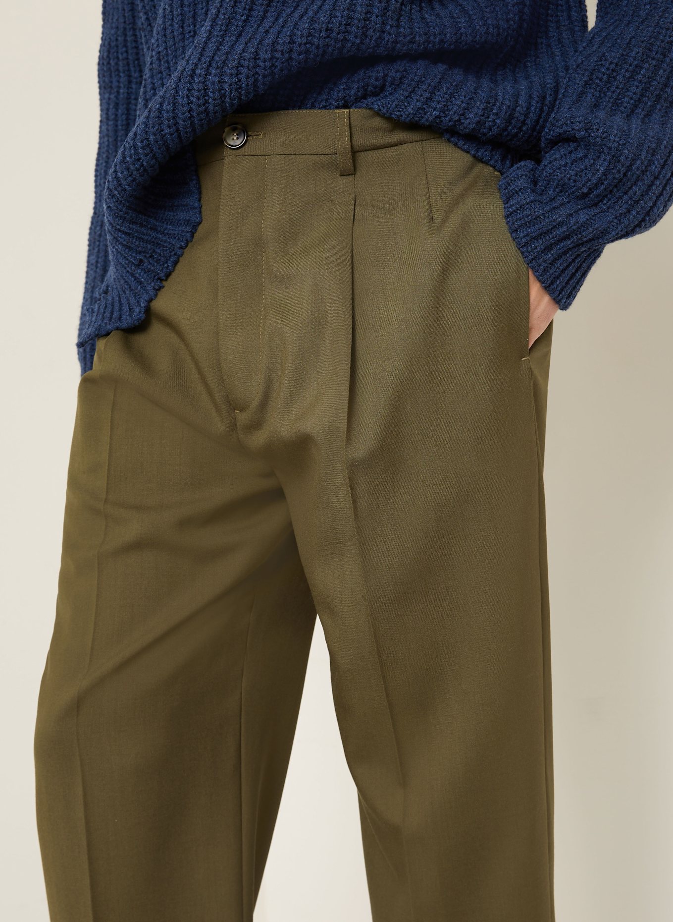 MARNI Chino Regular Fit: OLIV