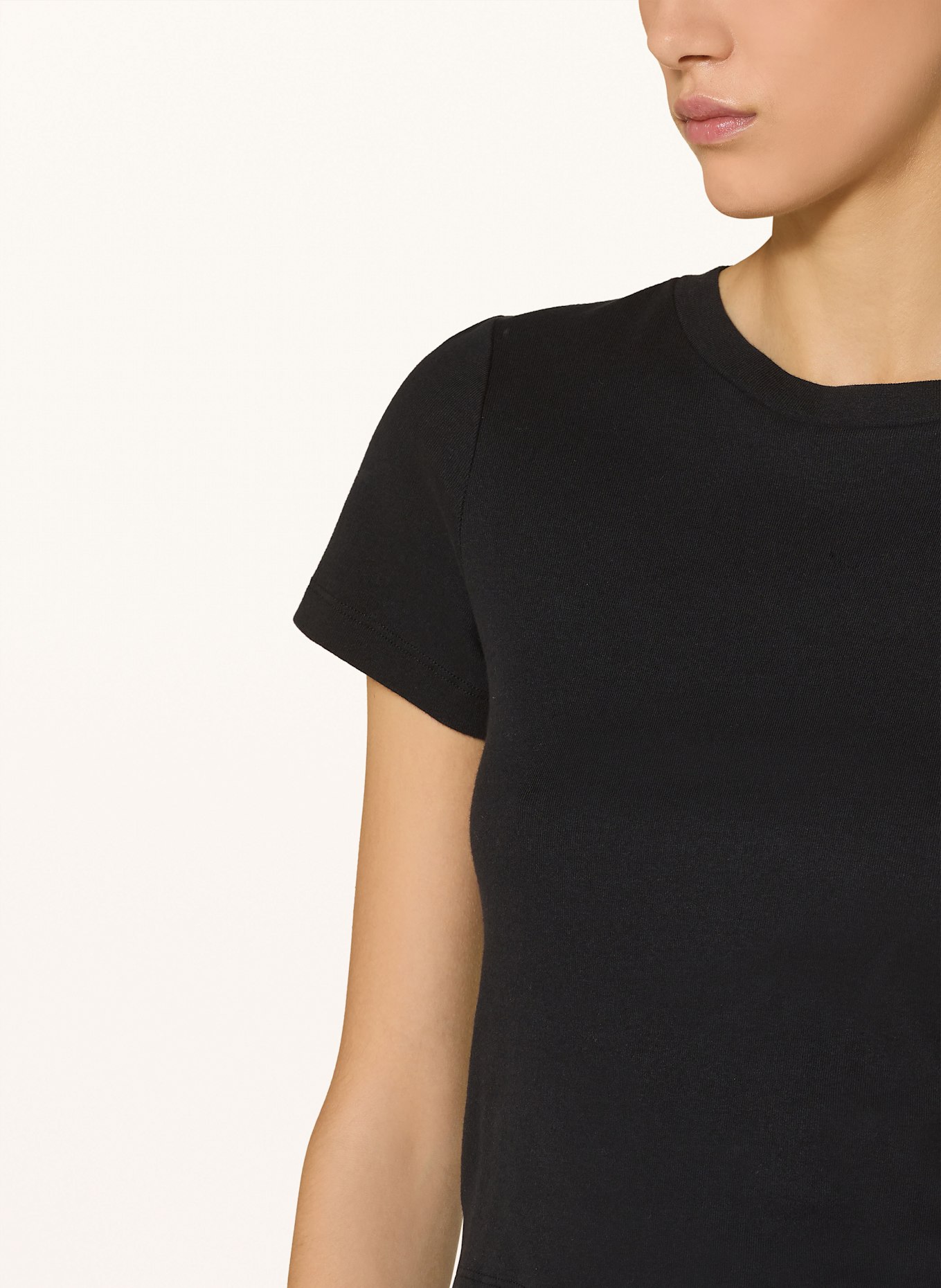 Levi's® T-Shirt ESSENTIAL SPORTY: SCHWARZ