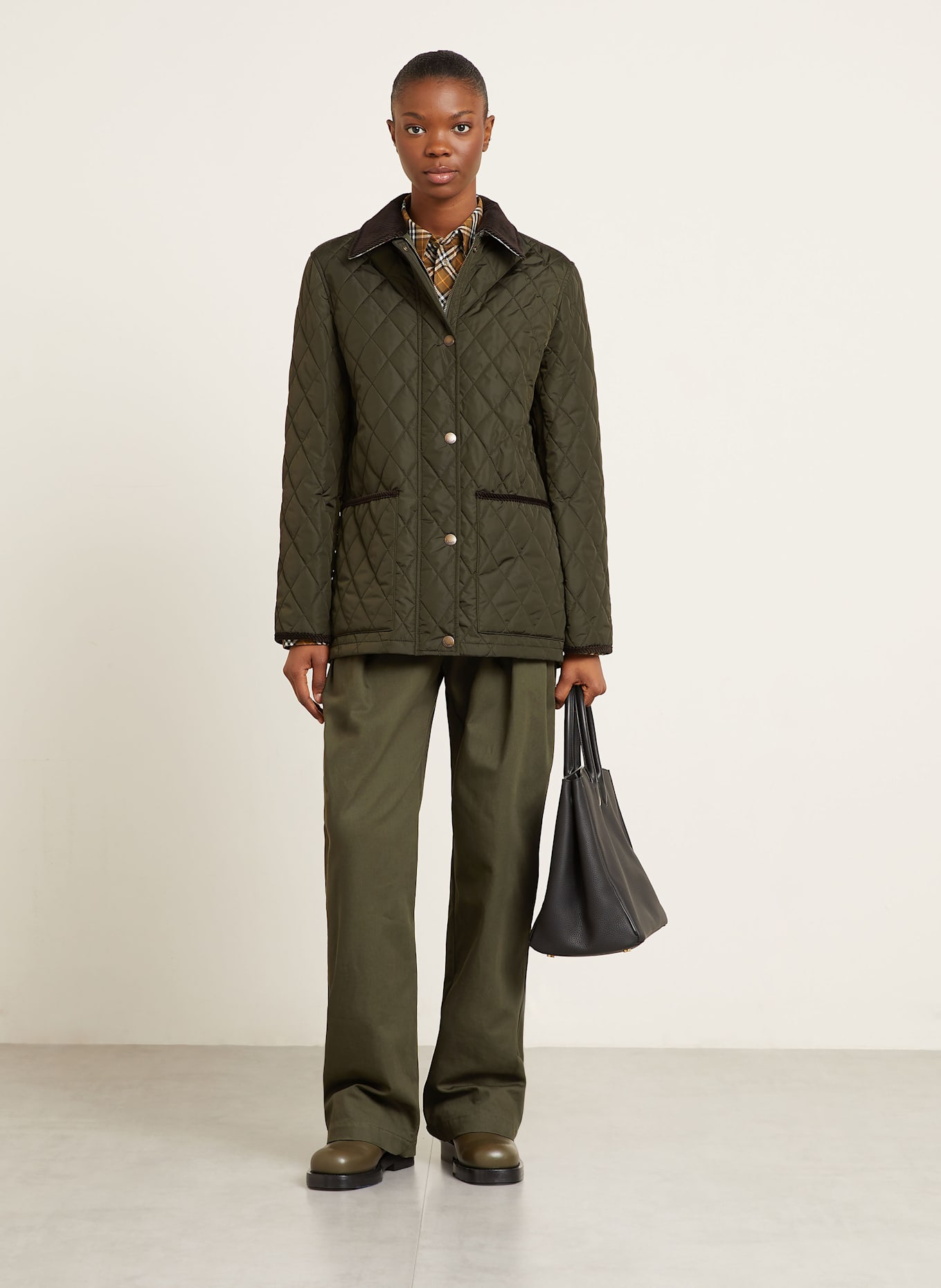 BURBERRY Kurtka pikowana: CIEMNOZIELONY