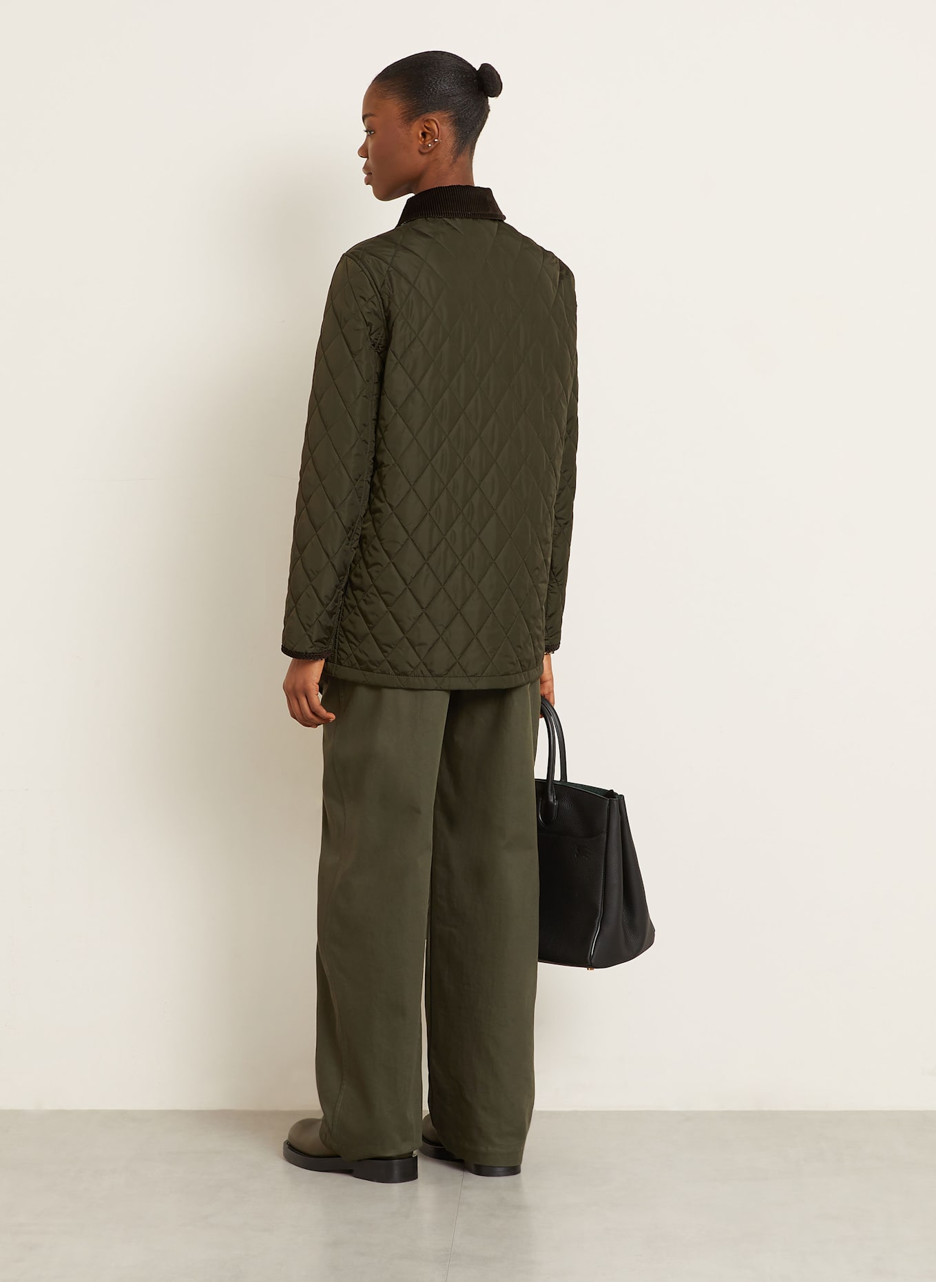 BURBERRY Kurtka pikowana: CIEMNOZIELONY