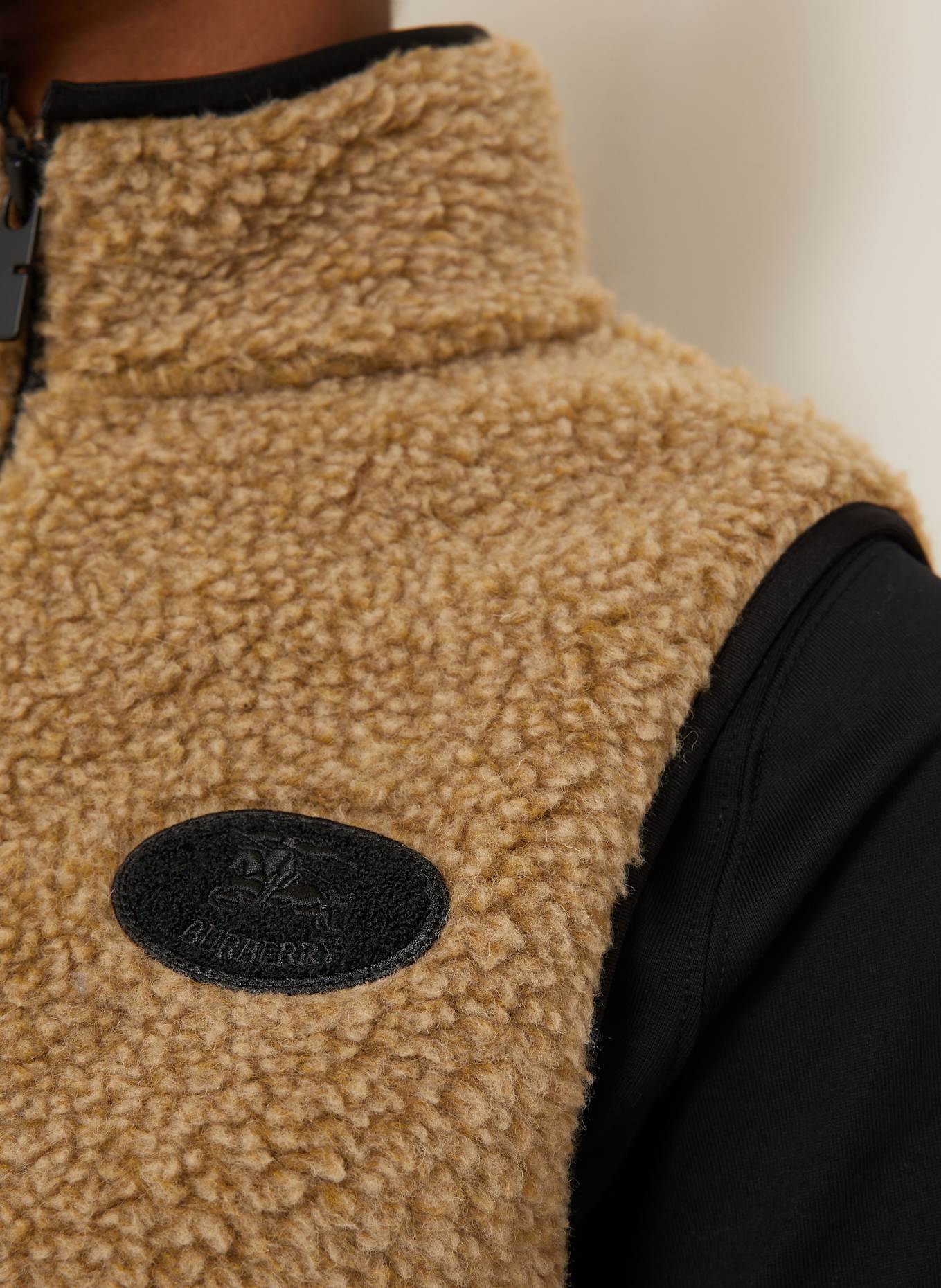BURBERRY Kamizelka z pluszowego materiału: JASNOBRĄZOWY/ CZARNY