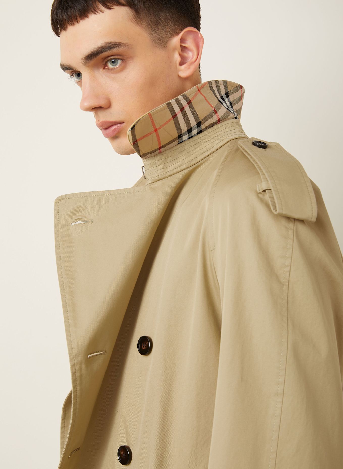 BURBERRY Trencz HIGHBURY: JASNOBRĄZOWY