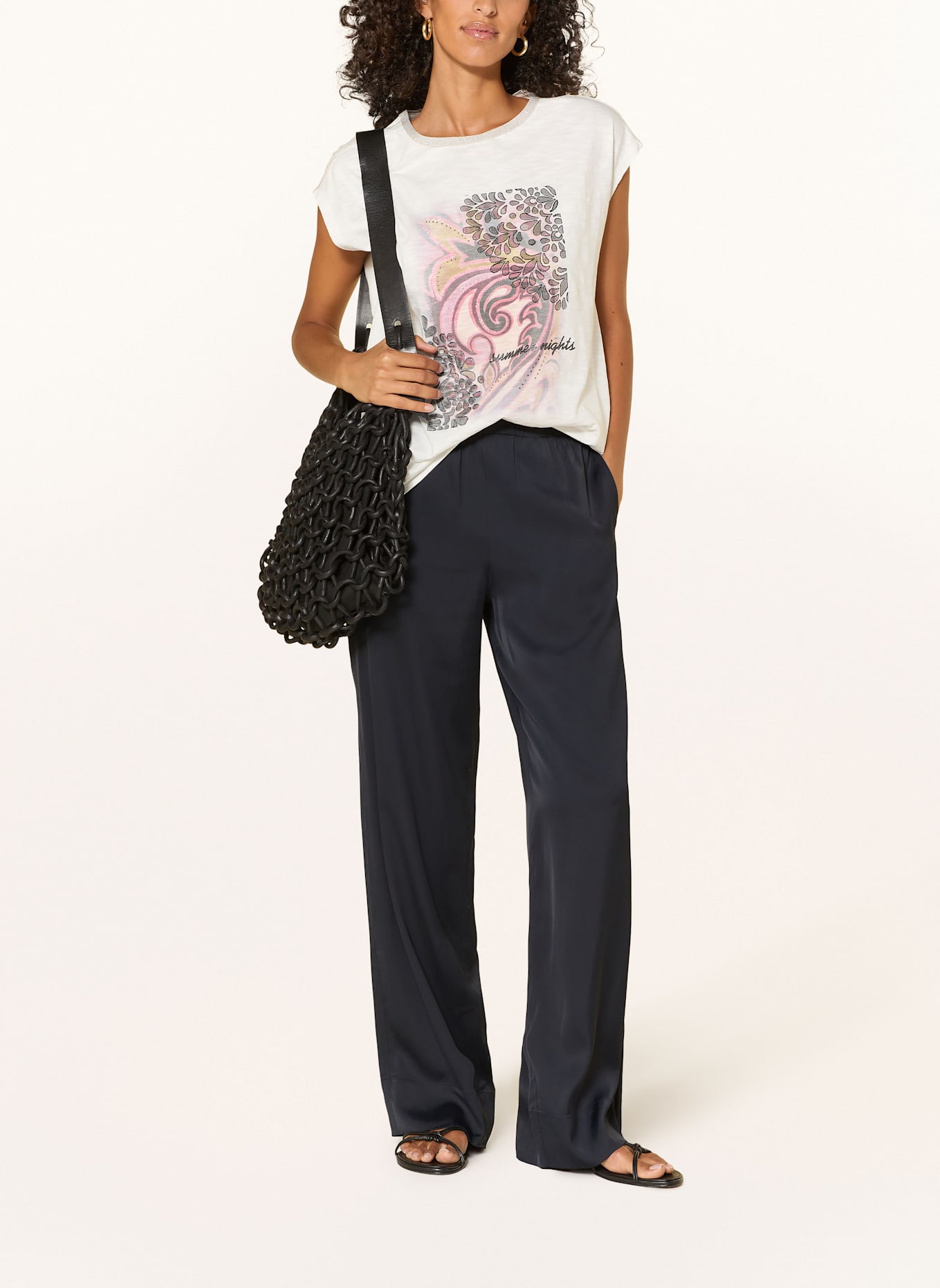 CARTOON T-Shirt mit Glitzergarn und Schmucksteinen: CREME / ROSÉ