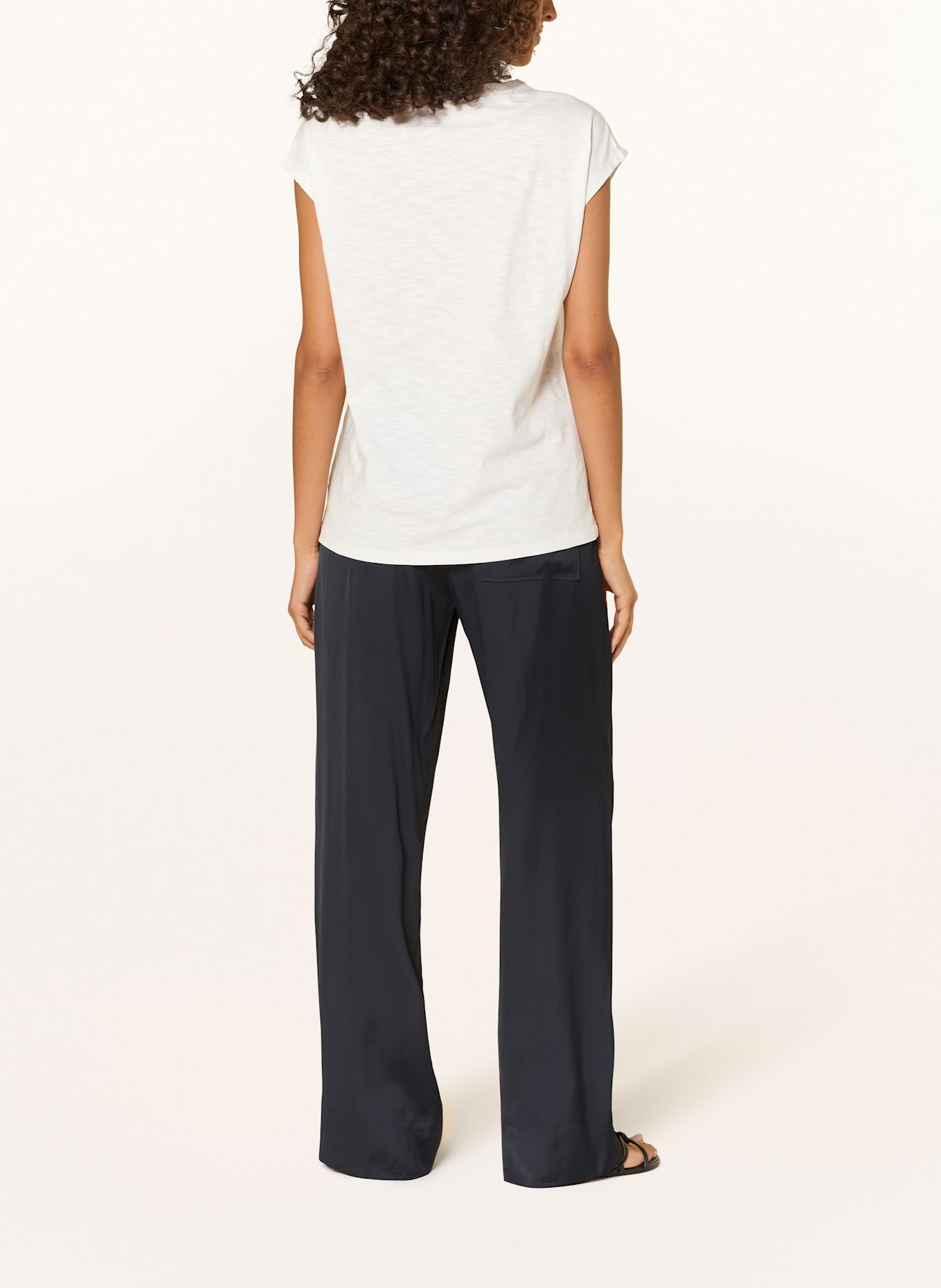 CARTOON T-Shirt mit Glitzergarn und Schmucksteinen: CREME / ROSÉ