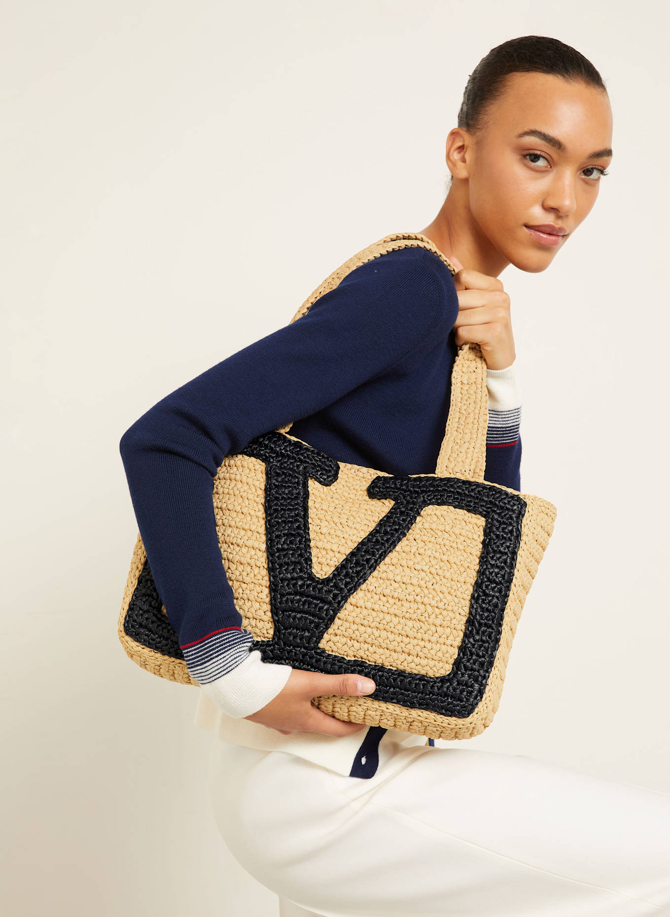 VALENTINO GARAVANI Shopper VIVA SUPERSTAR CROCHET MEDIUM in