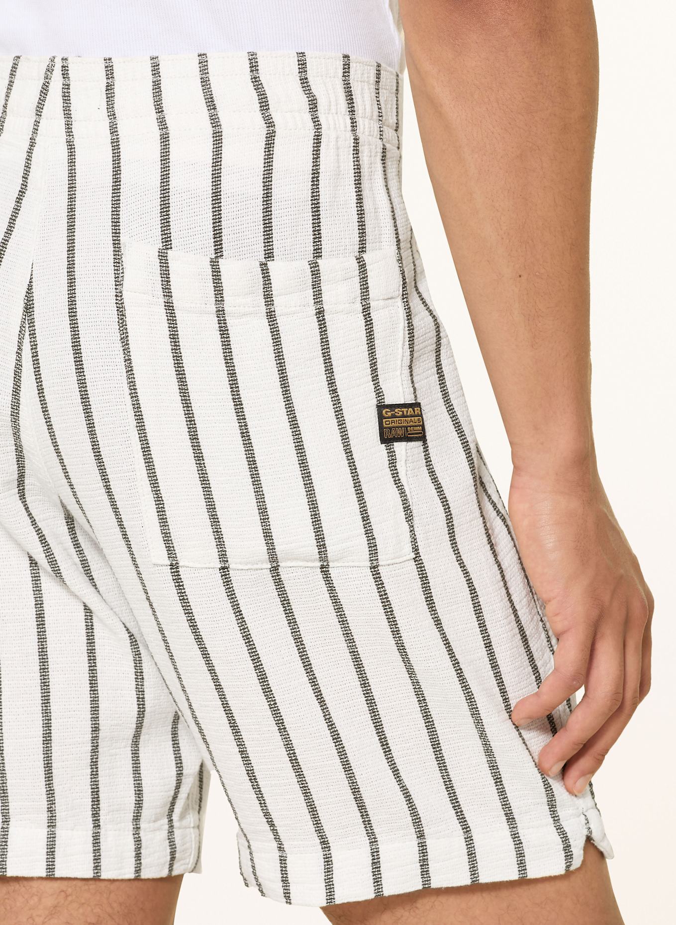 G-Star Shorts Regular Fit: ECRU/ OLIV