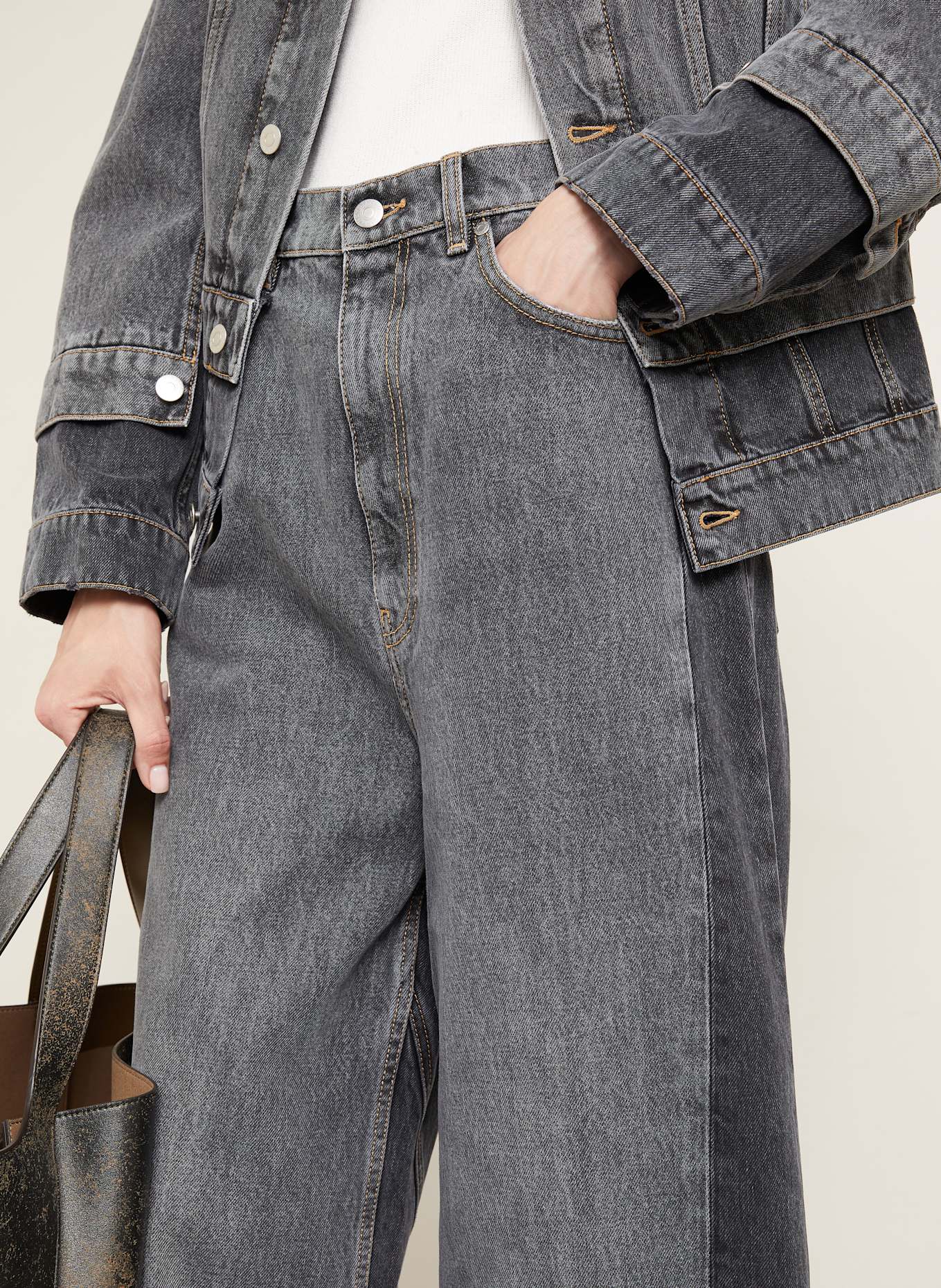 STELLA McCARTNEY Wide Leg Jeans: 1115 TWO TONAL BLACK