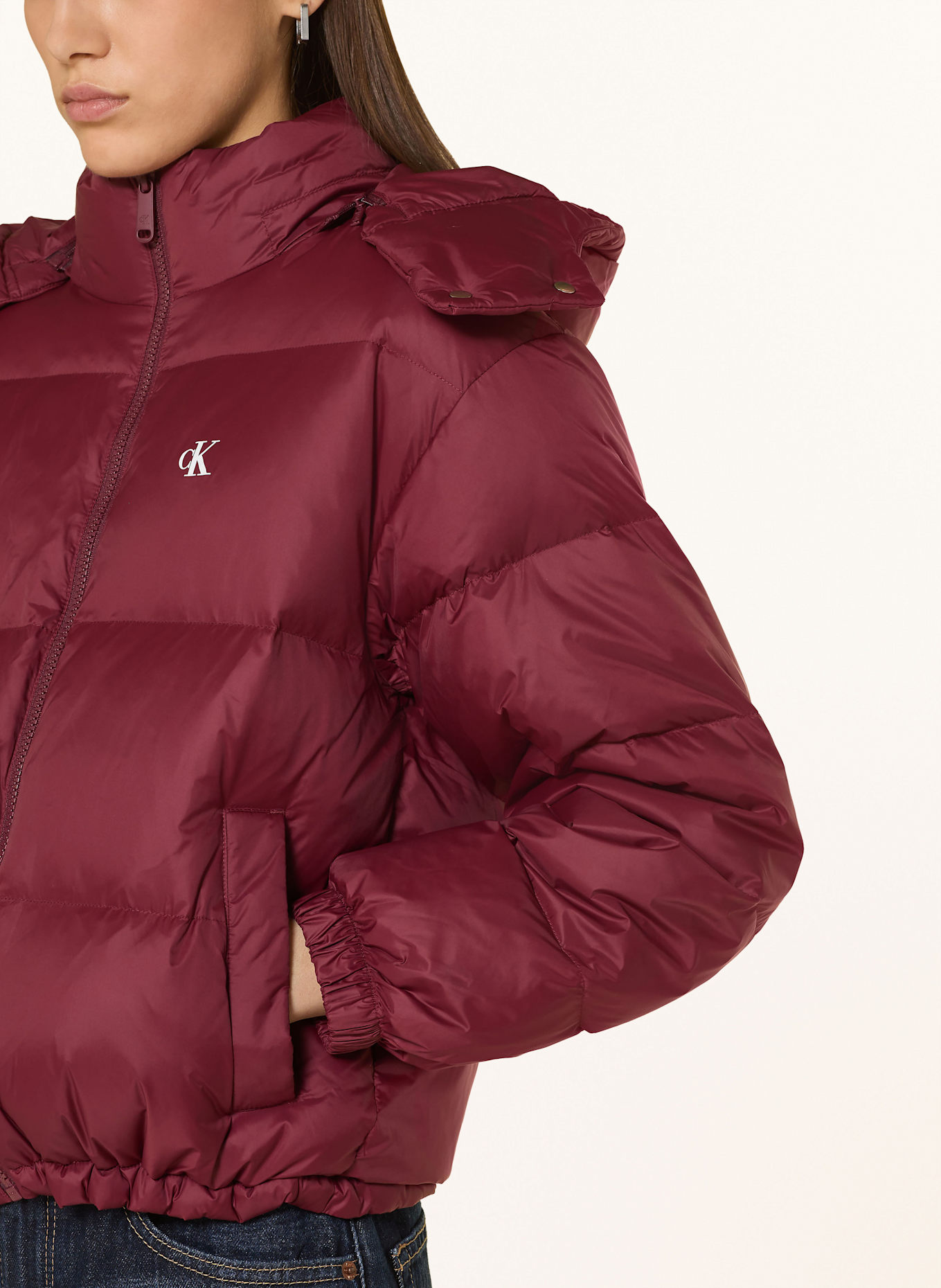 Calvin Klein Jeans Daunenjacke ESSENTIAL mit abnehmbarer Kapuze: DUNKELROT