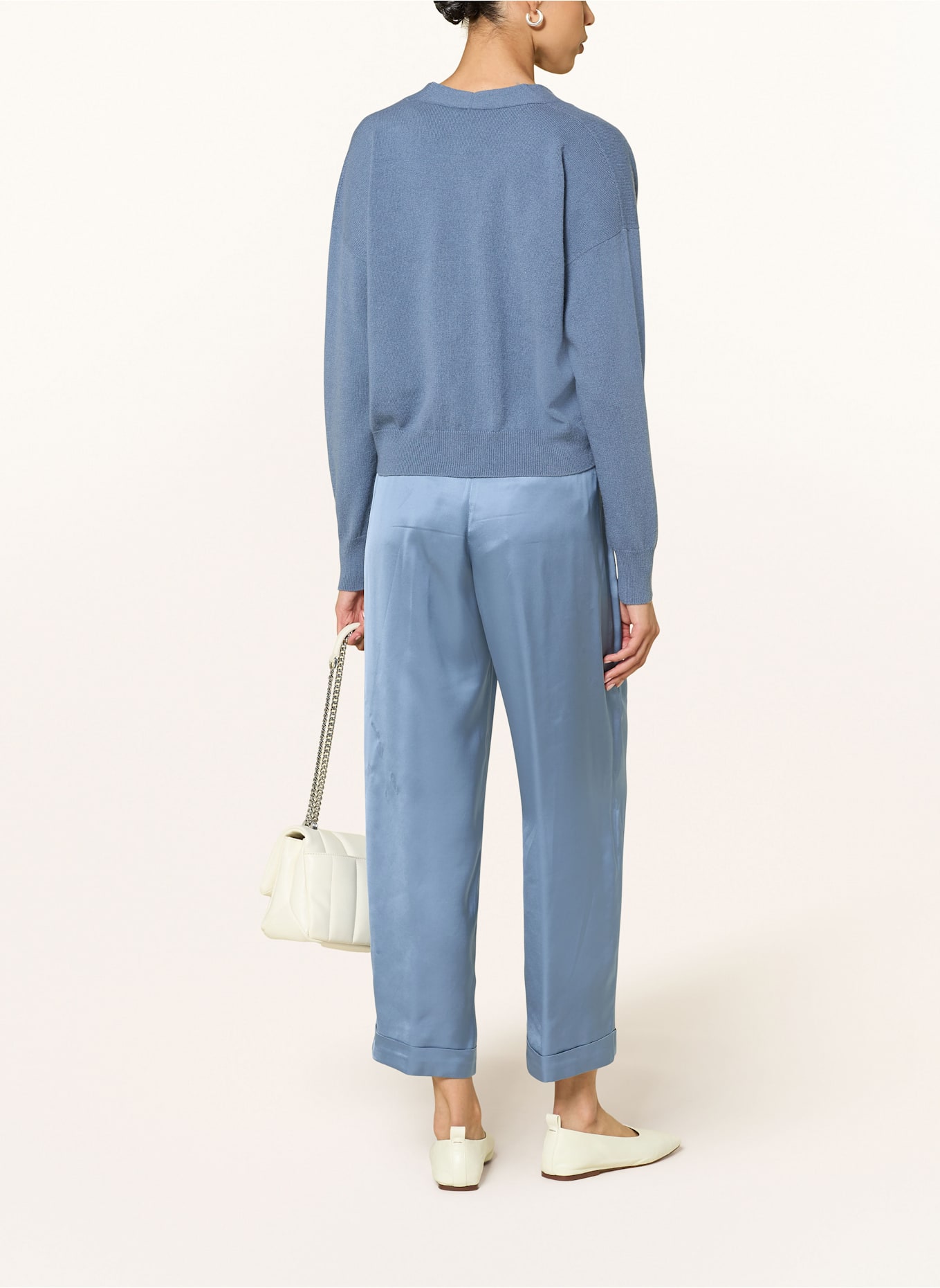 PESERICO Strickjacke mit Seide und Schmucksteinen: DUNKELBLAU