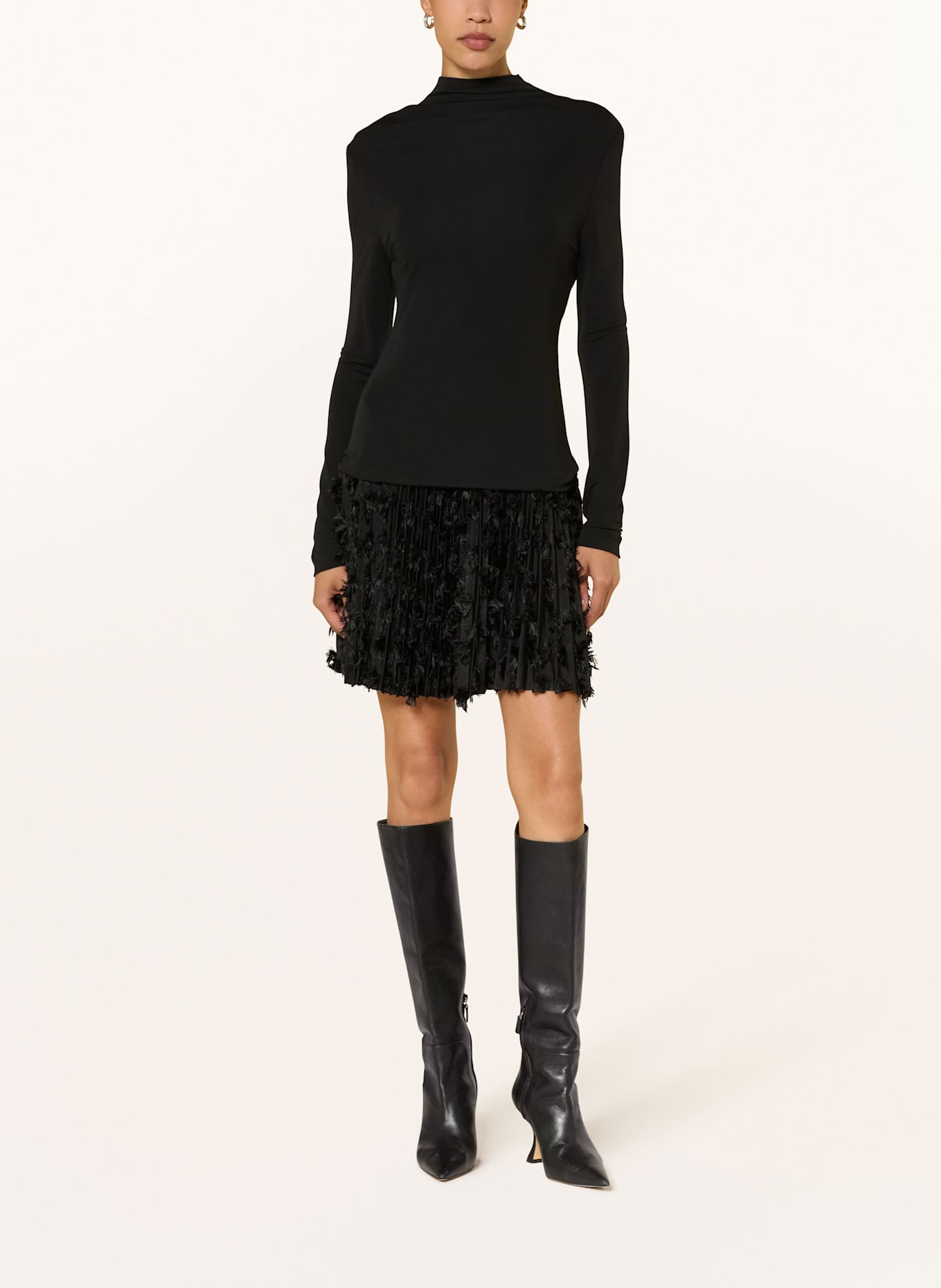 BOSS Kleid ECICLA mit Plissees: SCHWARZ