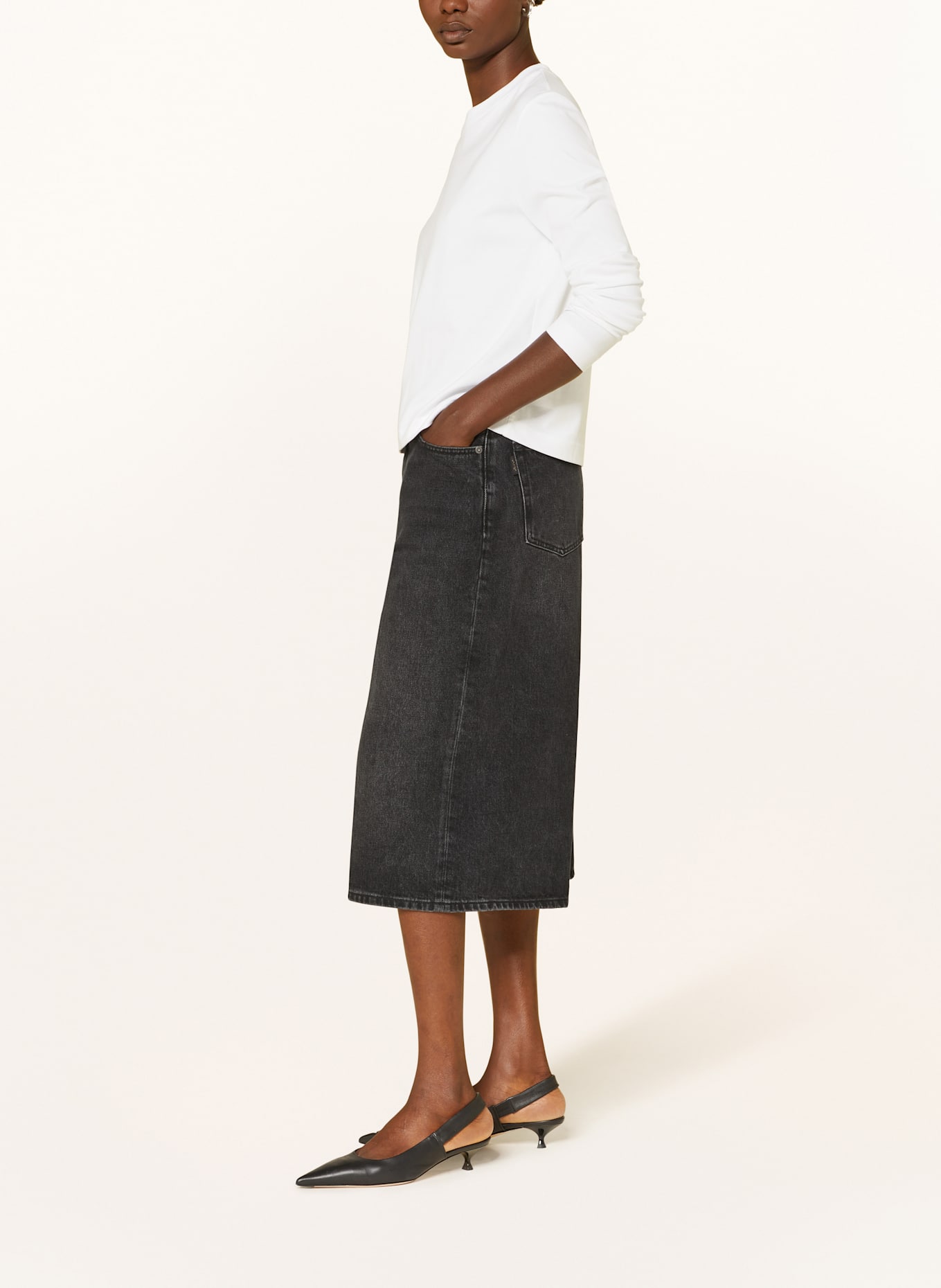 デニム・ジーパン HAIKURE 'Belle Mid Black' jeans (HEW03339DF119L0894 L0894) HAIKURE 3/4 jeans BELLE in l0894 mid black
