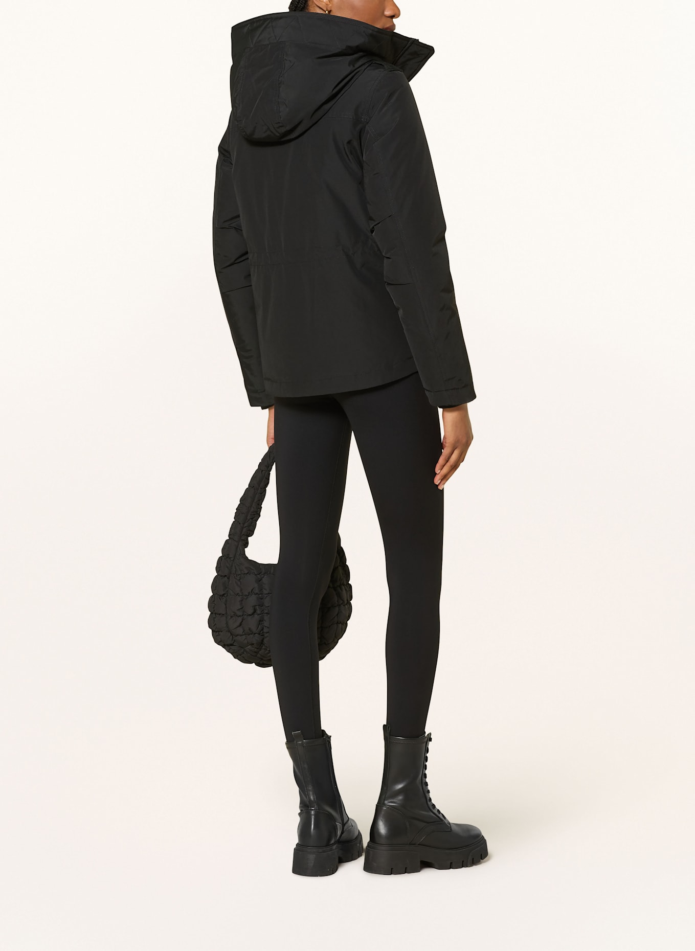 WOOLRICH Daunenjacke: SCHWARZ