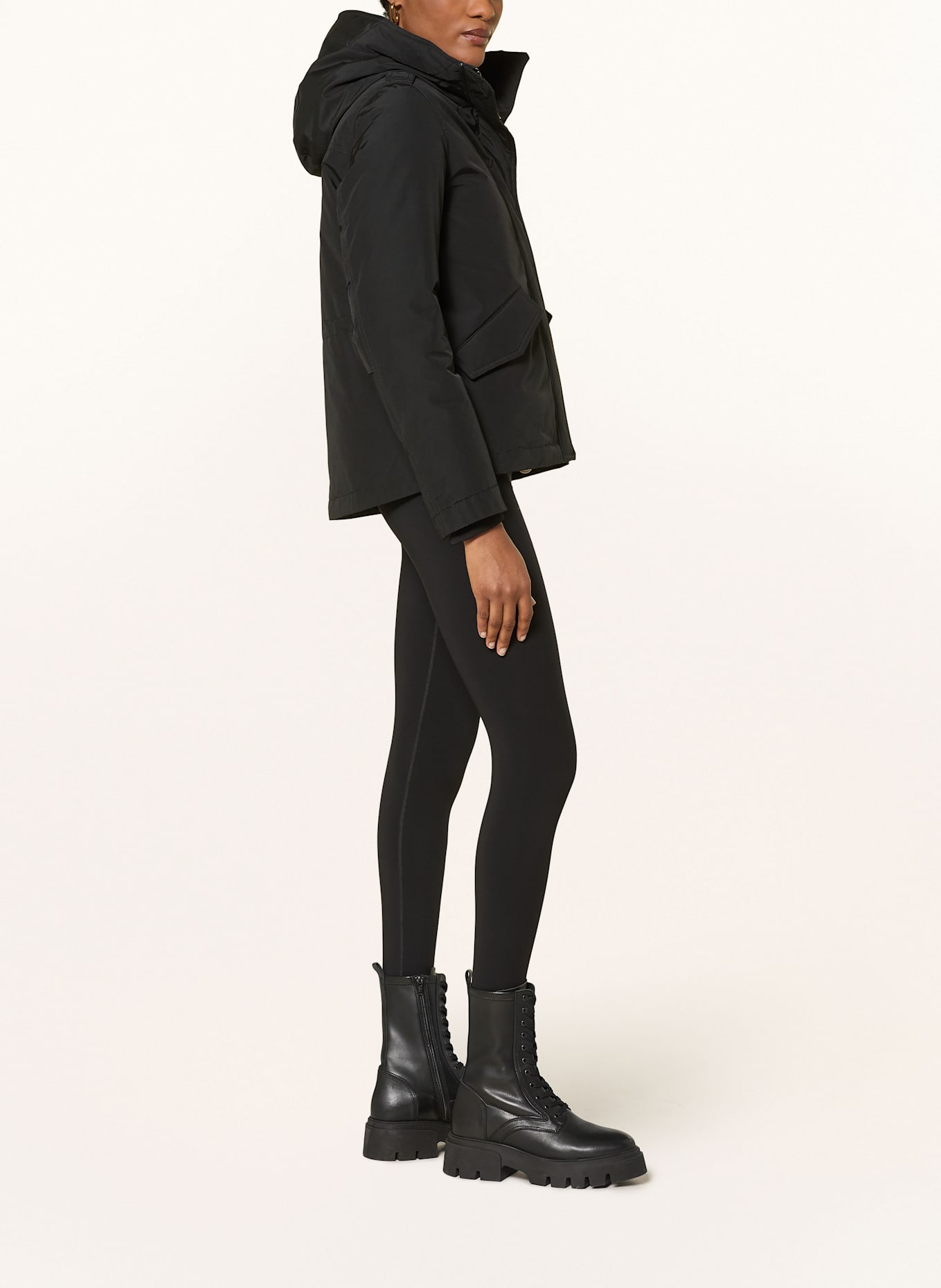 WOOLRICH Daunenjacke: SCHWARZ