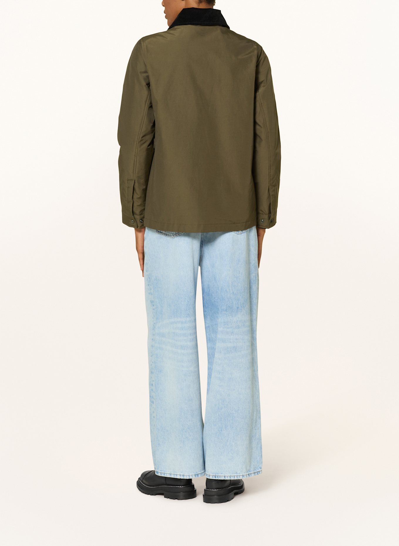 WOOLRICH Jacke: KHAKI