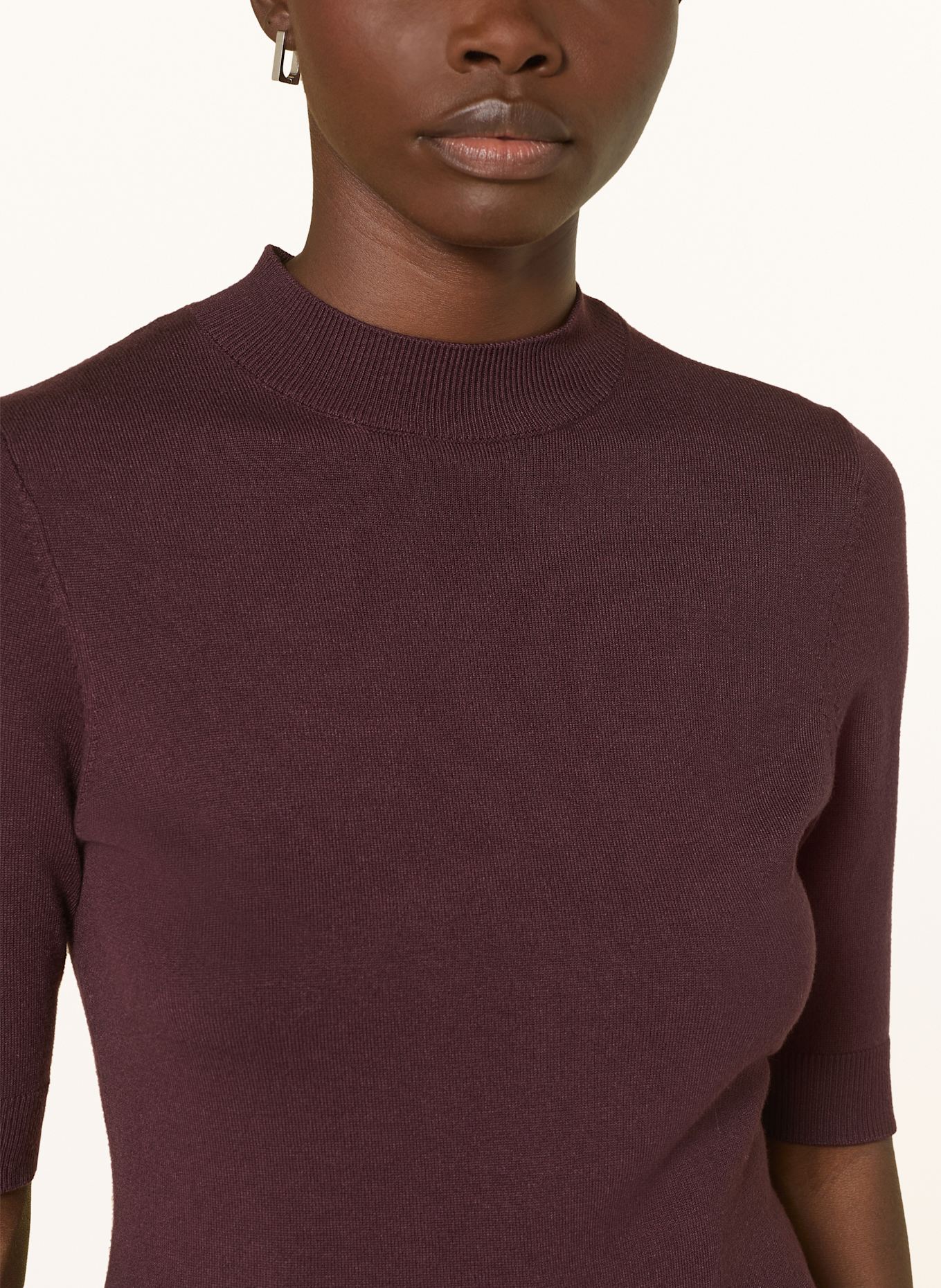 comma Strickshirt: DUNKELLILA