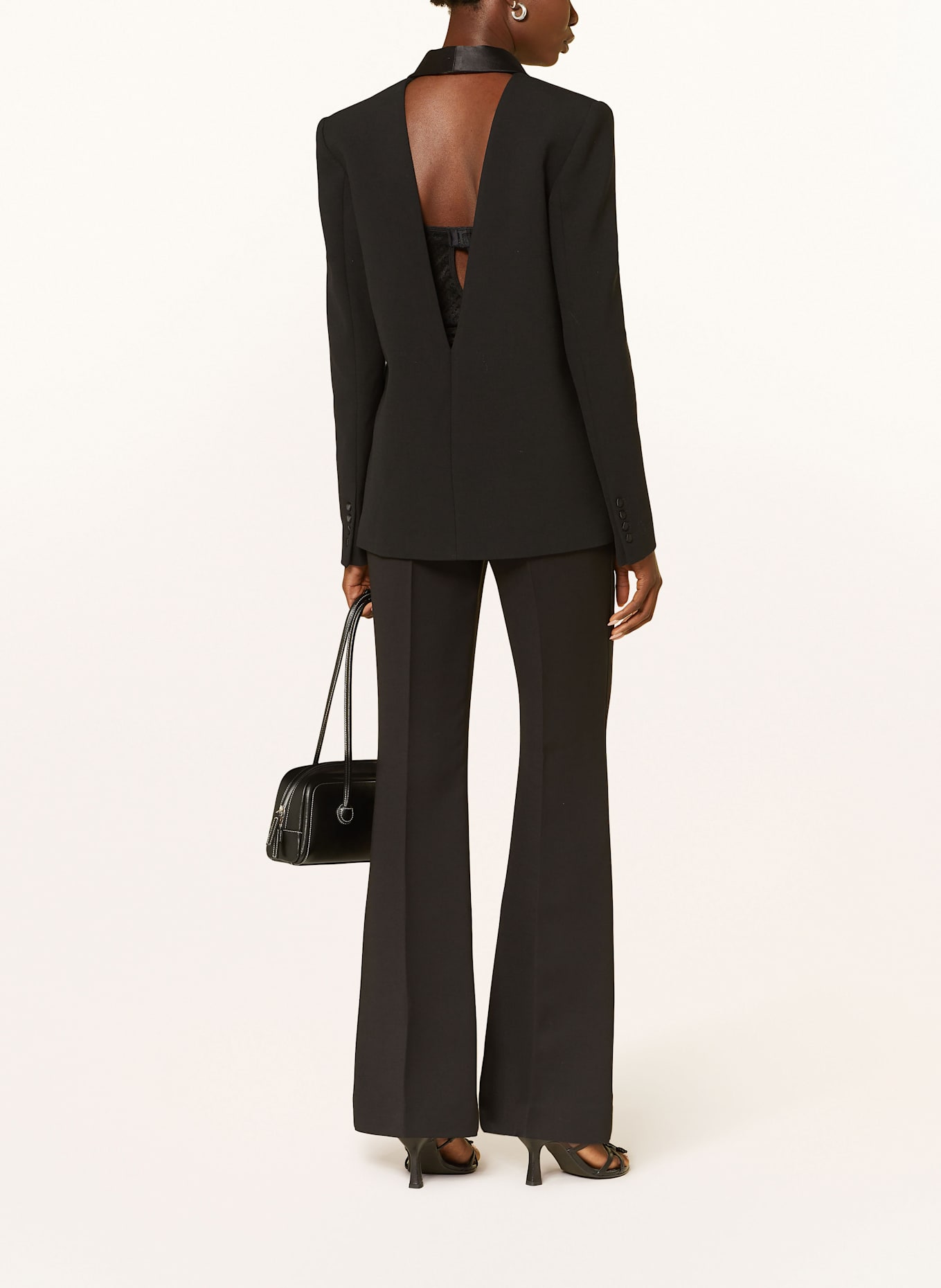 LIVY Blejzr LOUIS s průstřihem: ČERNÁ