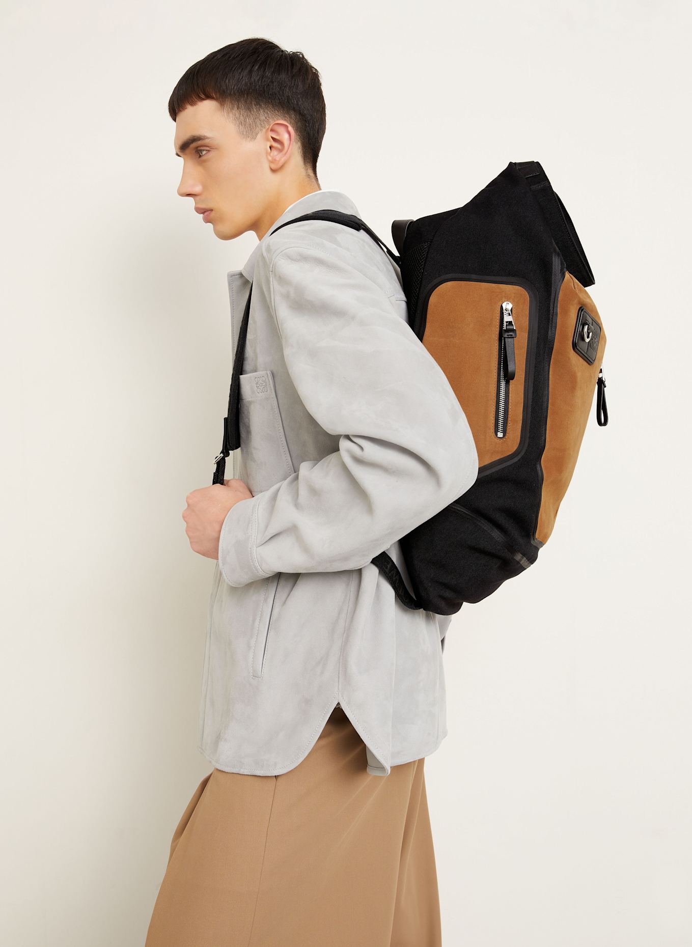 LOEWE Rucksack: SCHWARZ / GOLD