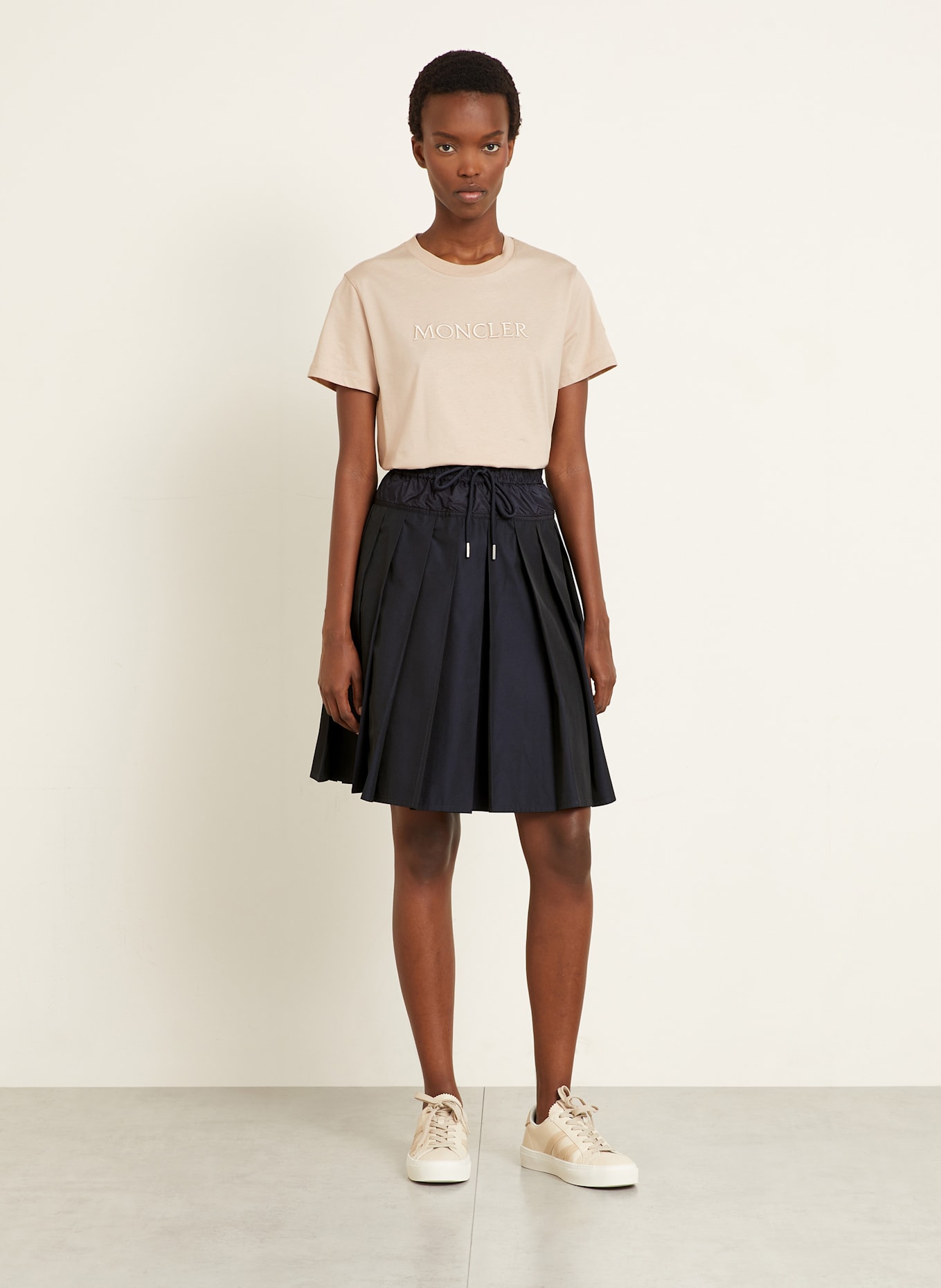 MONCLER T-Shirt: BEIGE