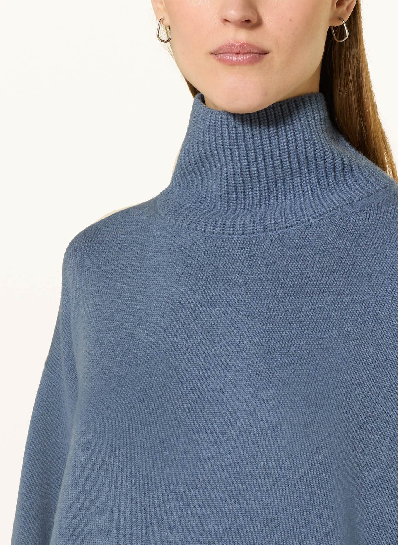 Bakaree Pullover: BLAUGRAU